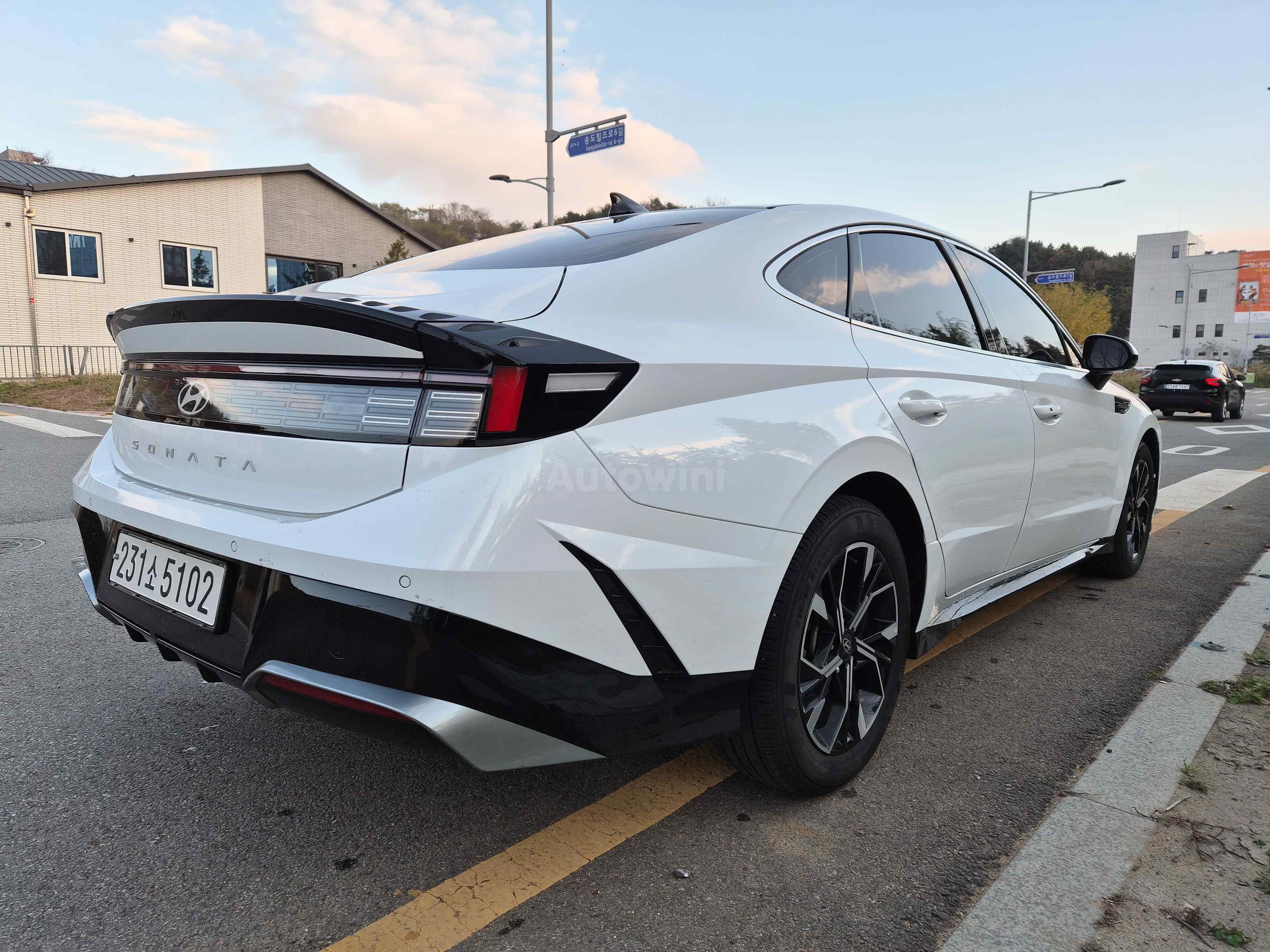 2024 HYUNDAI SONATA VIN: KMHL141EBRA436462