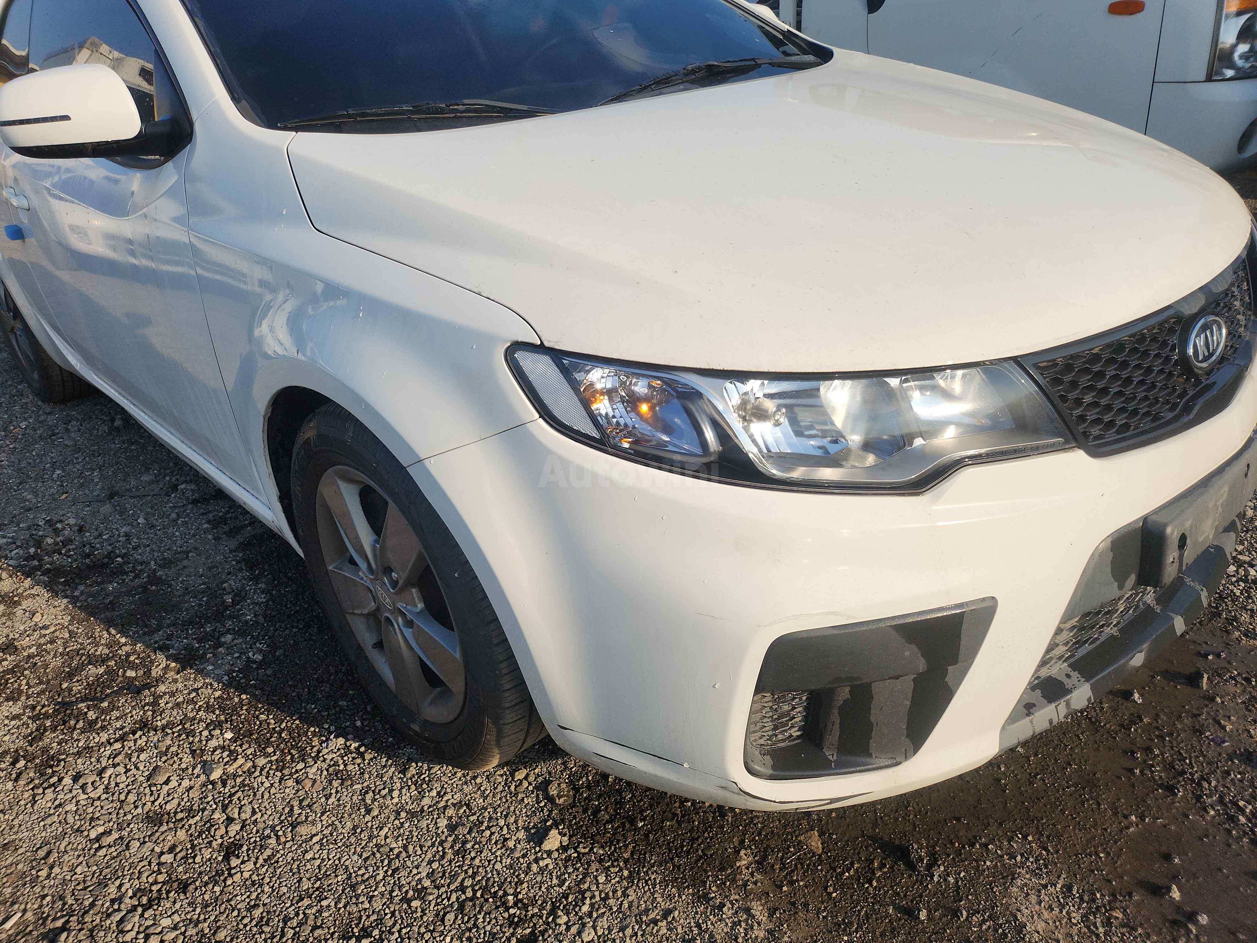 2013 KIA FORTE VIN: KNAFT615BDA709035