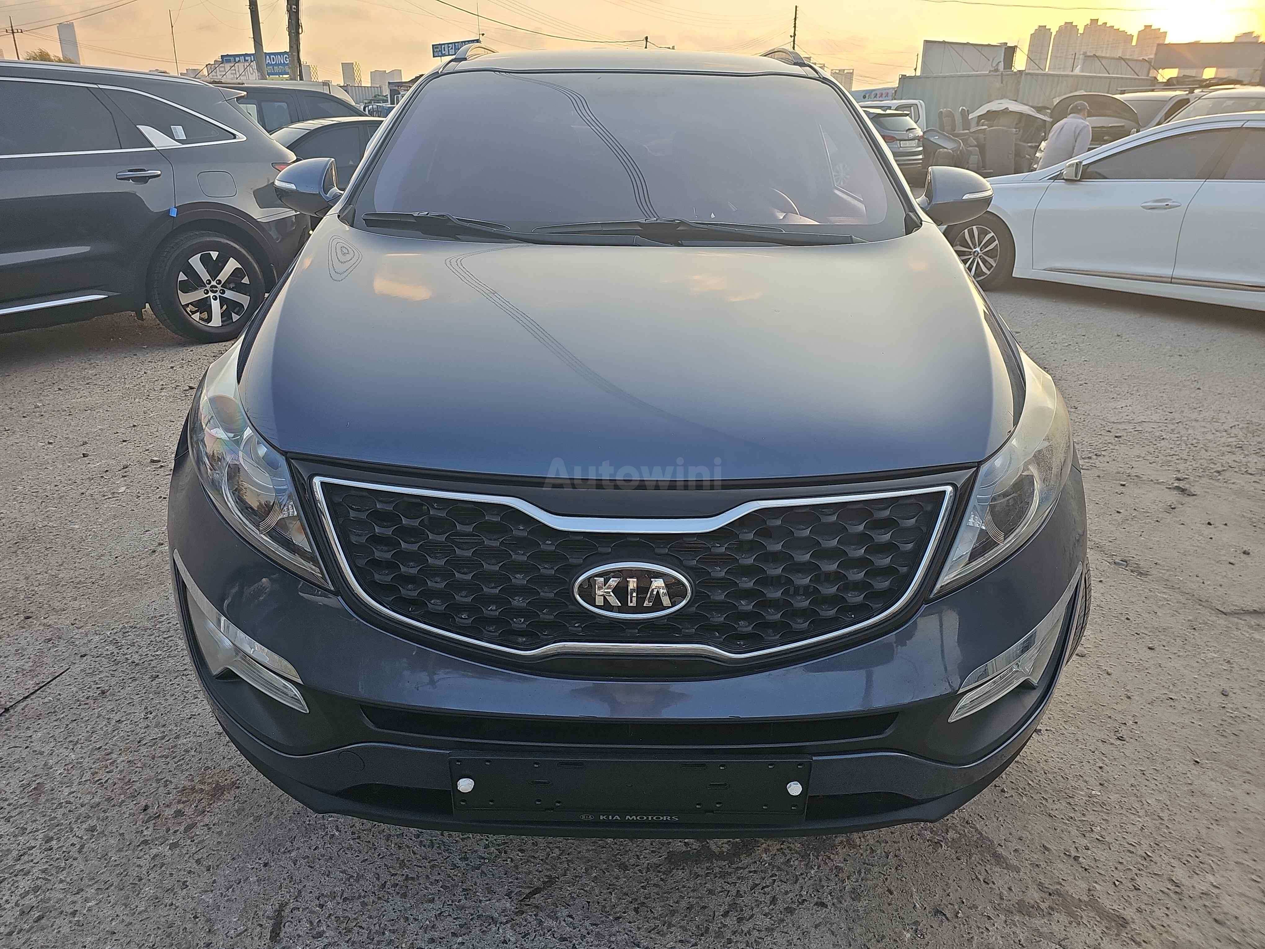 2012 KIA SPORTAGE VIN: KNAPC816BCK219844