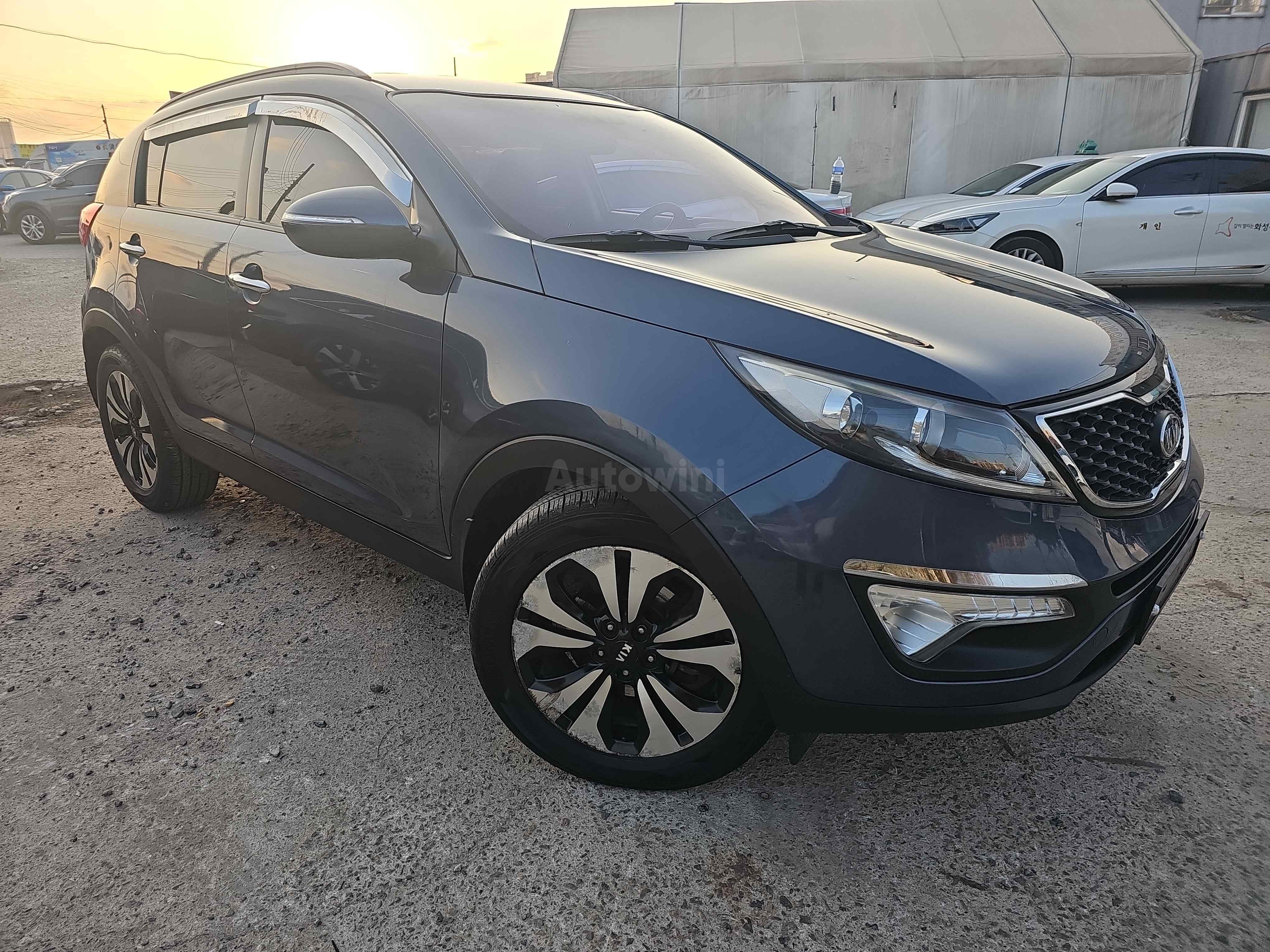 2012 KIA SPORTAGE VIN: KNAPC816BCK219844
