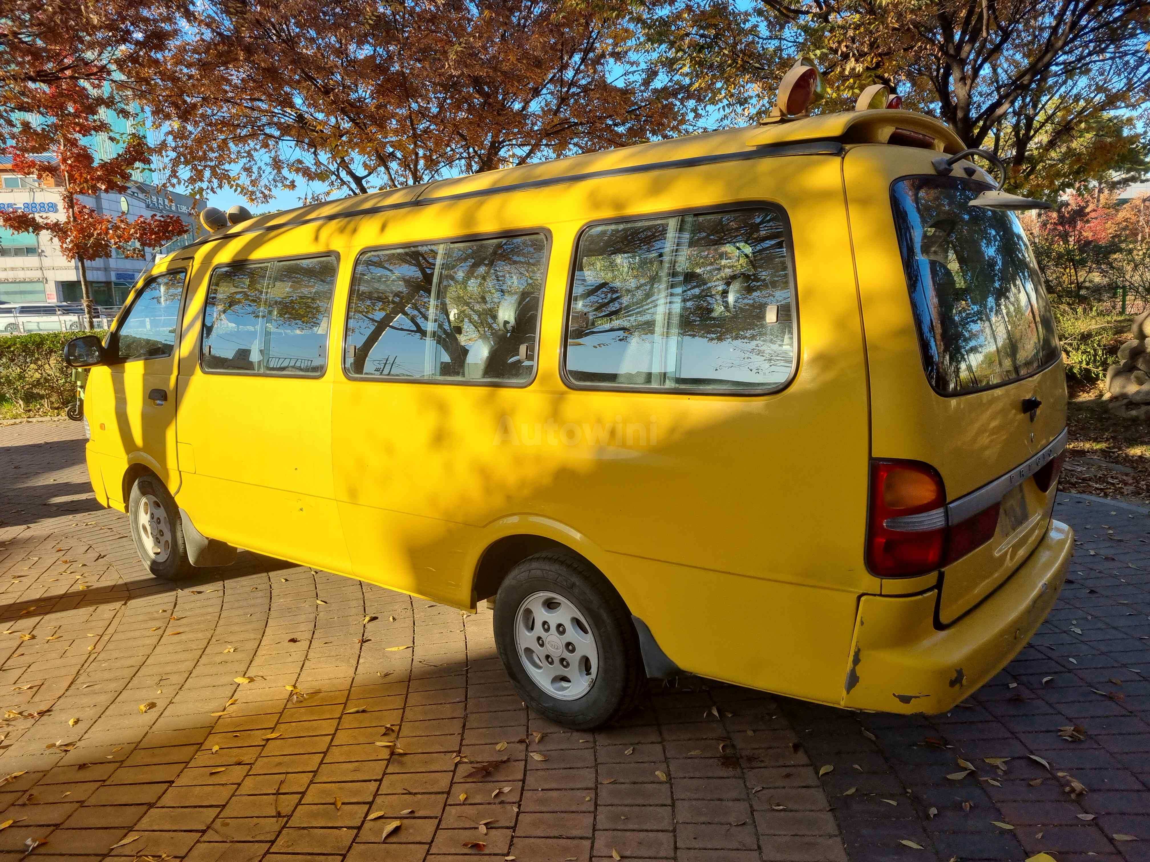 2004 KIA BONGO3 MINIBUS VIN: KNGDNM9314K147944