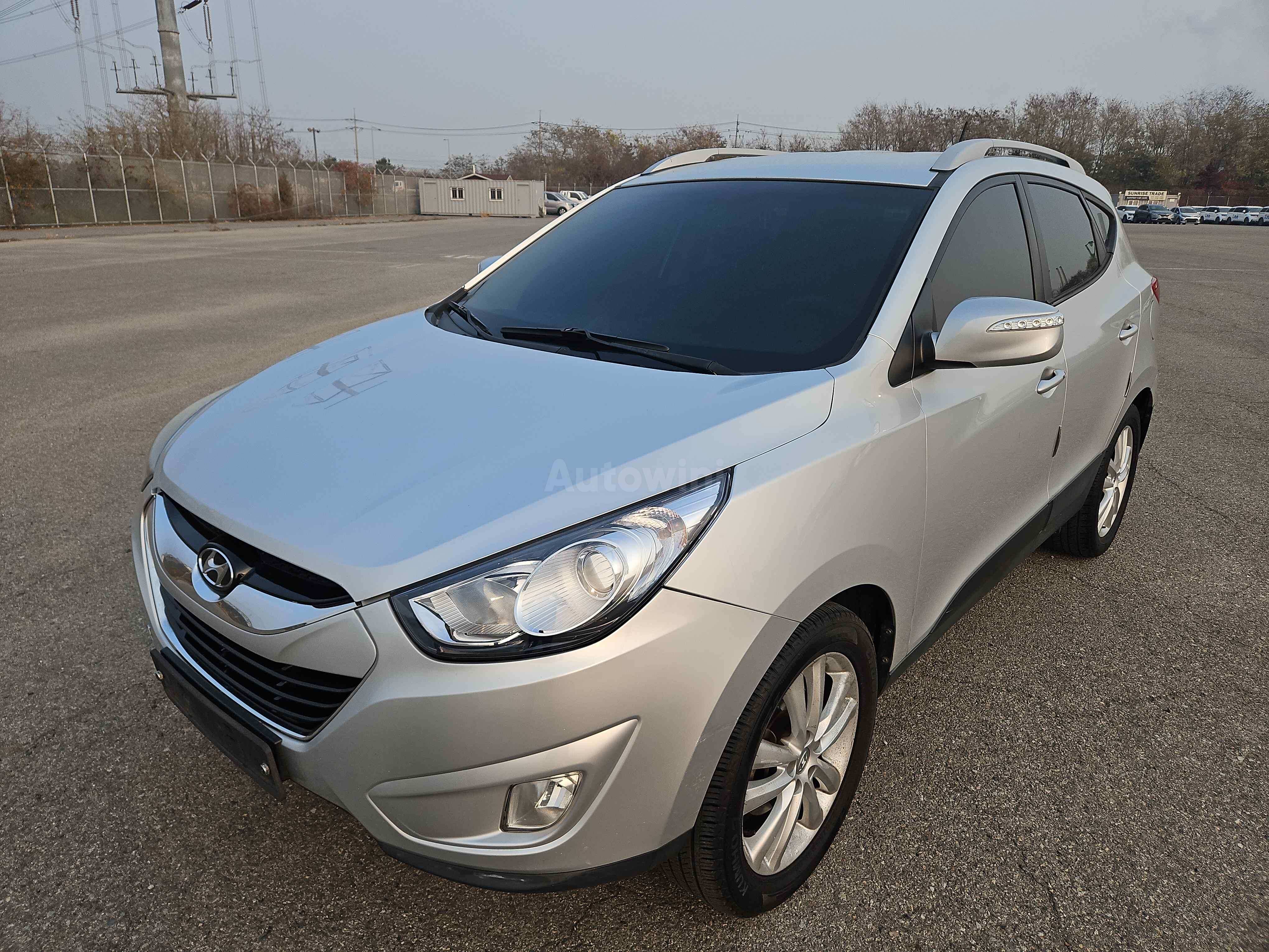 2013 HYUNDAI TUCSON VIN: KMHJU81VBDU652057