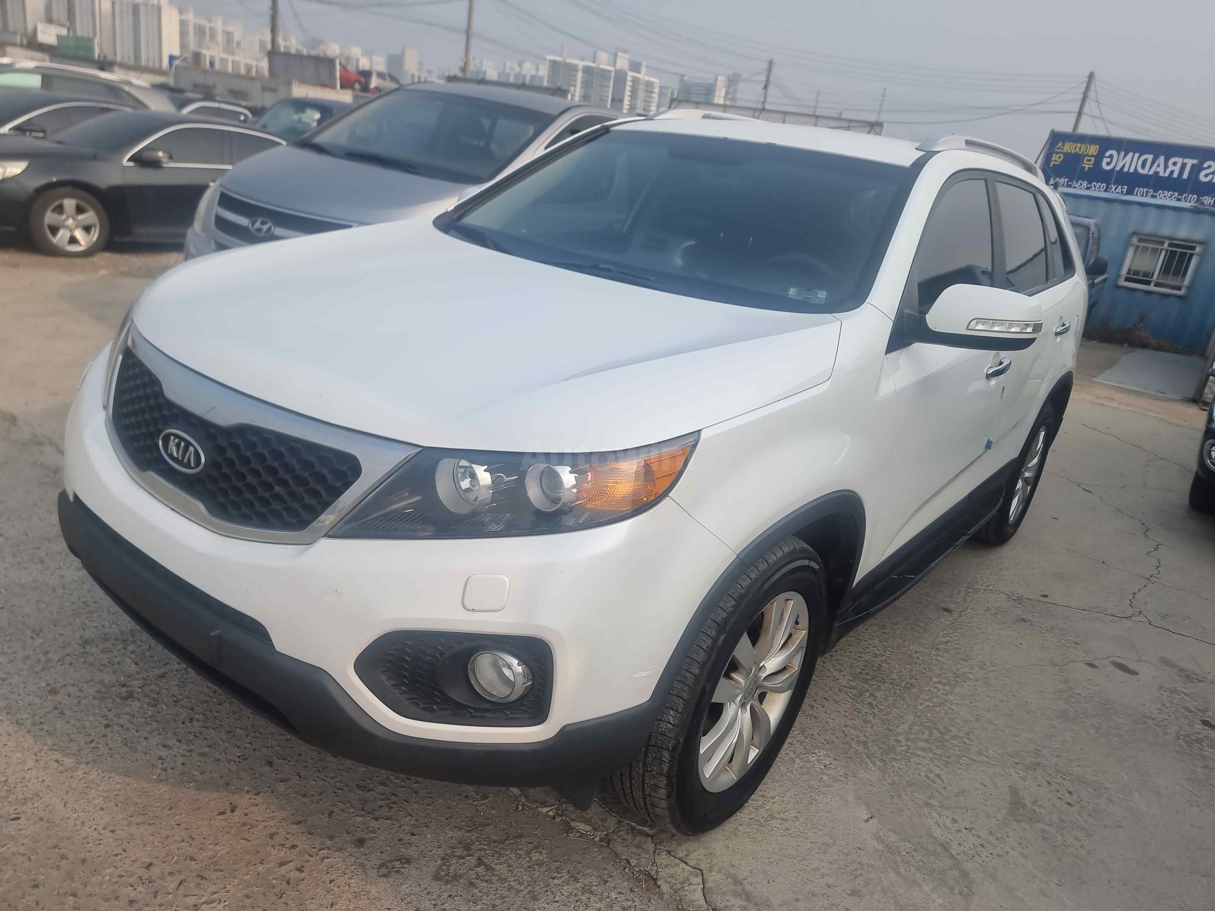 2012 KIA SORENTO VIN: KNAKU814BCA266249
