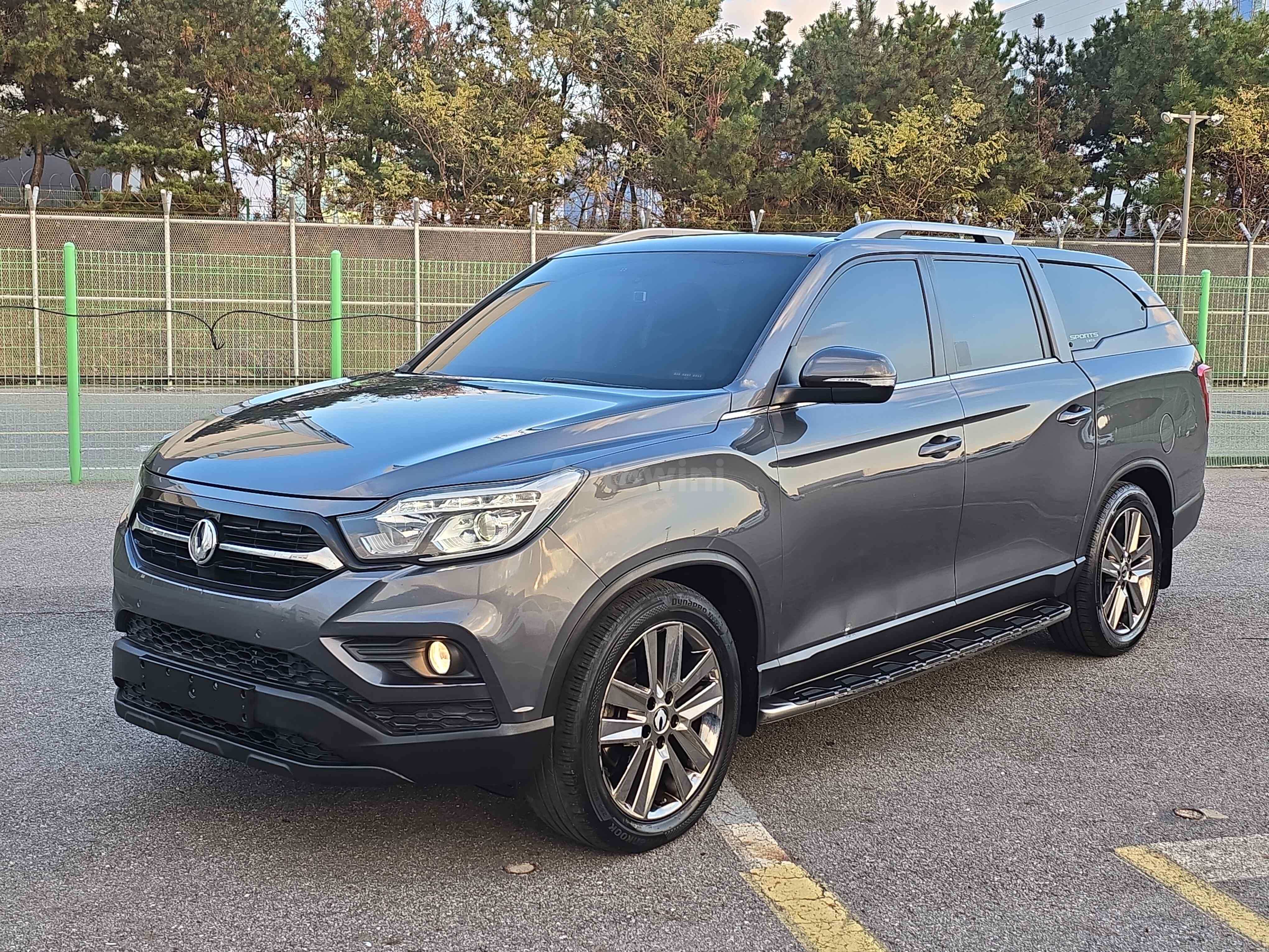 2018 KGM (SSANGYONG) REXTON VIN: KPADA4AE1JP001949