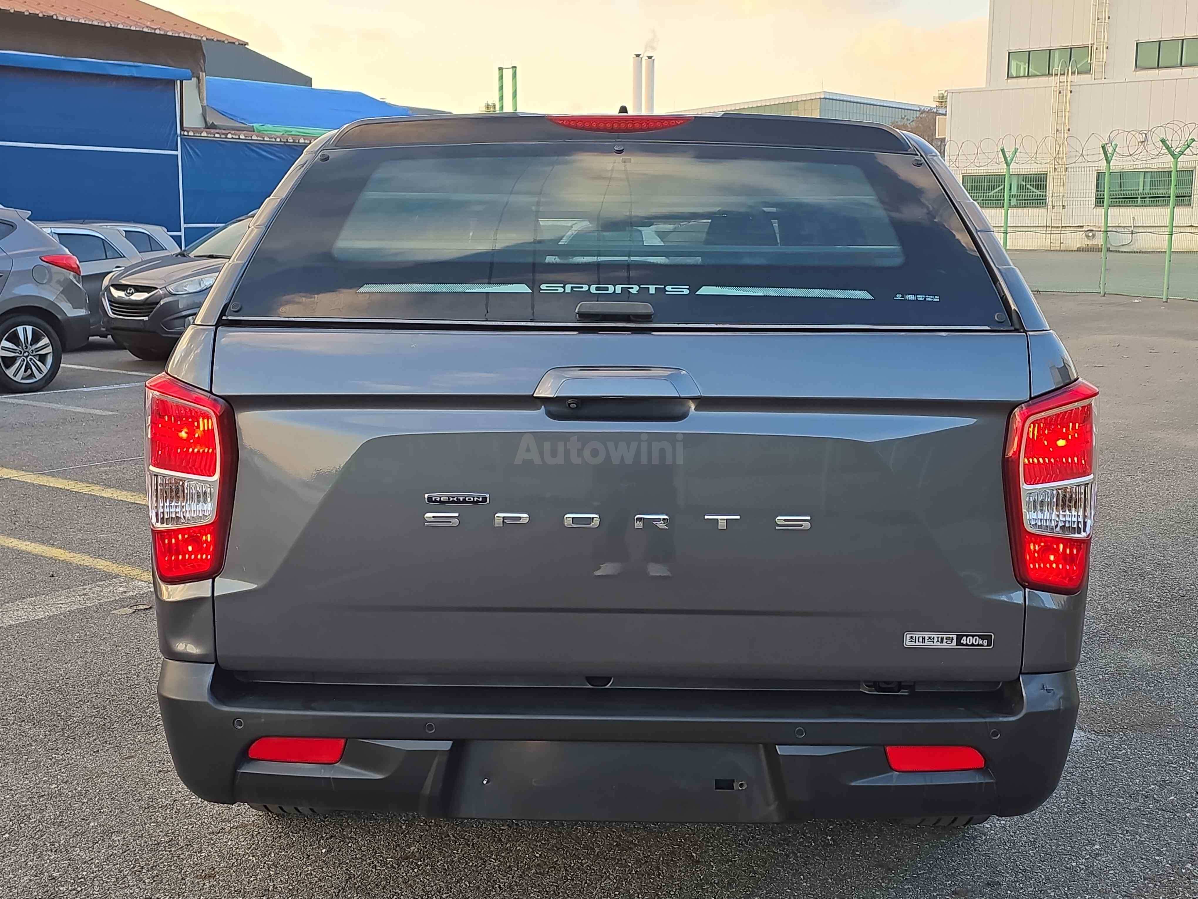 2018 KGM (SSANGYONG) REXTON VIN: KPADA4AE1JP001949