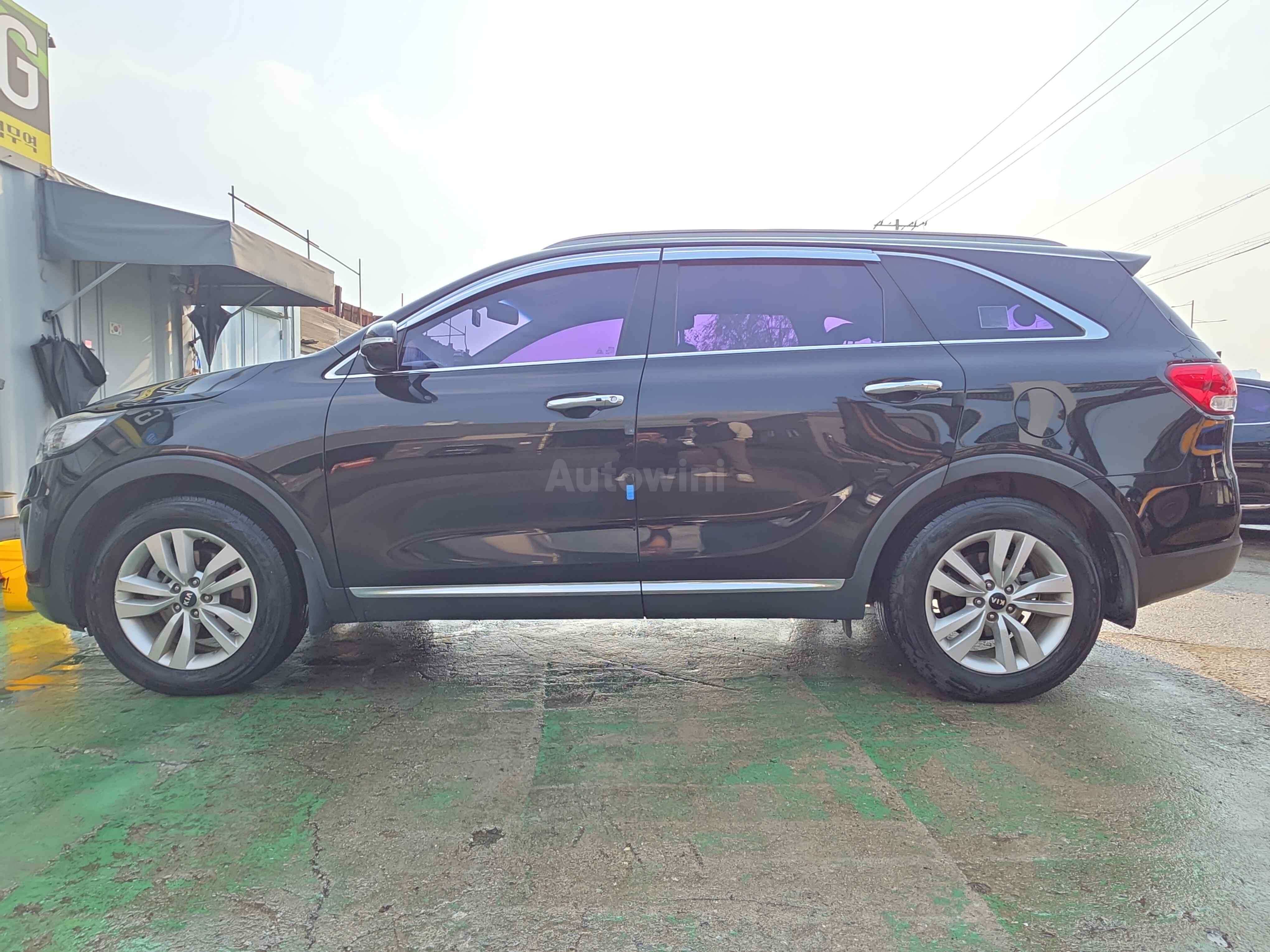 2015 KIA SORENTO VIN: KNAPS81ABFA116453