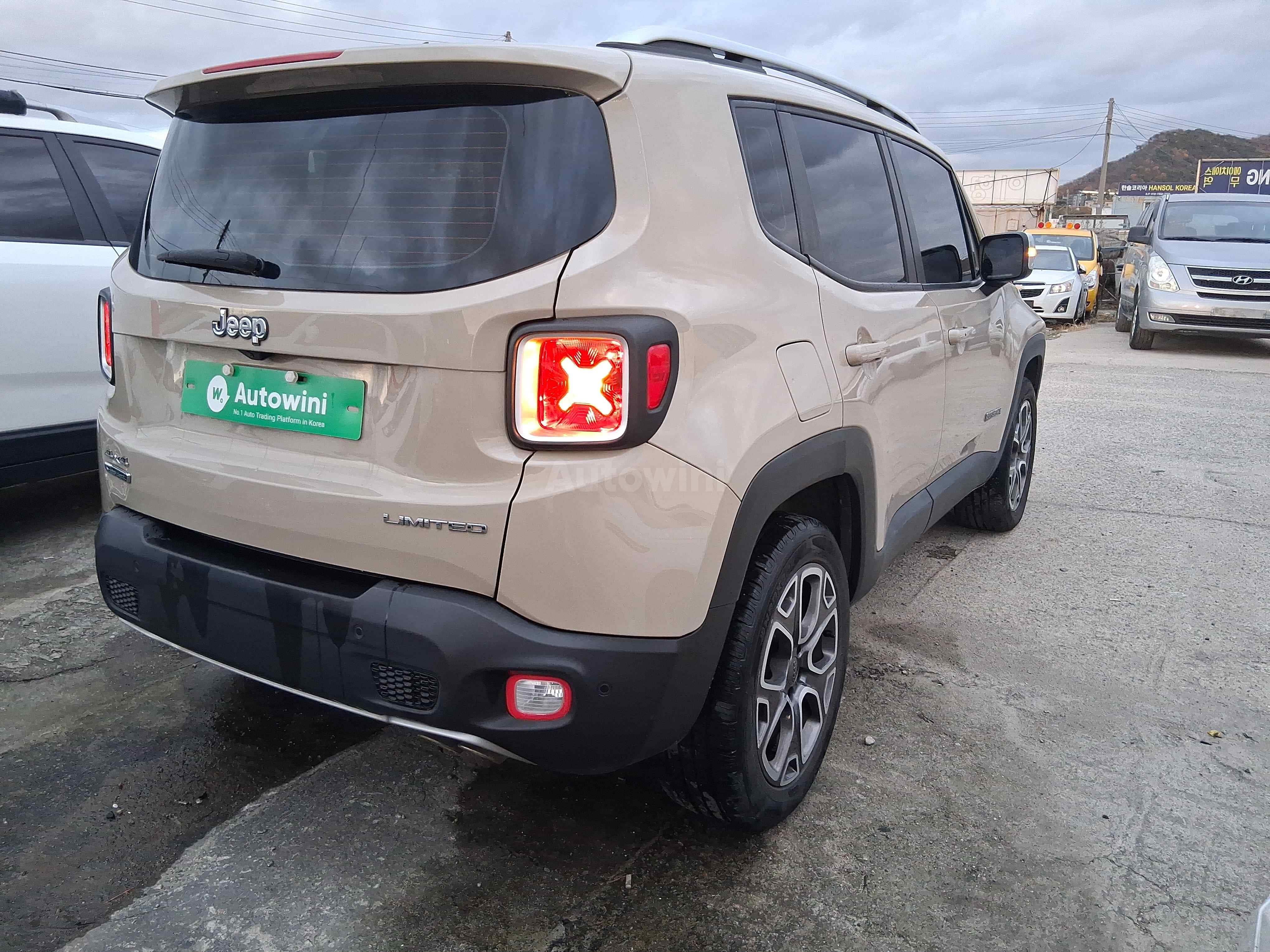 2015 JEEP RENEGADE VIN: 1C4BU0000FPB81132