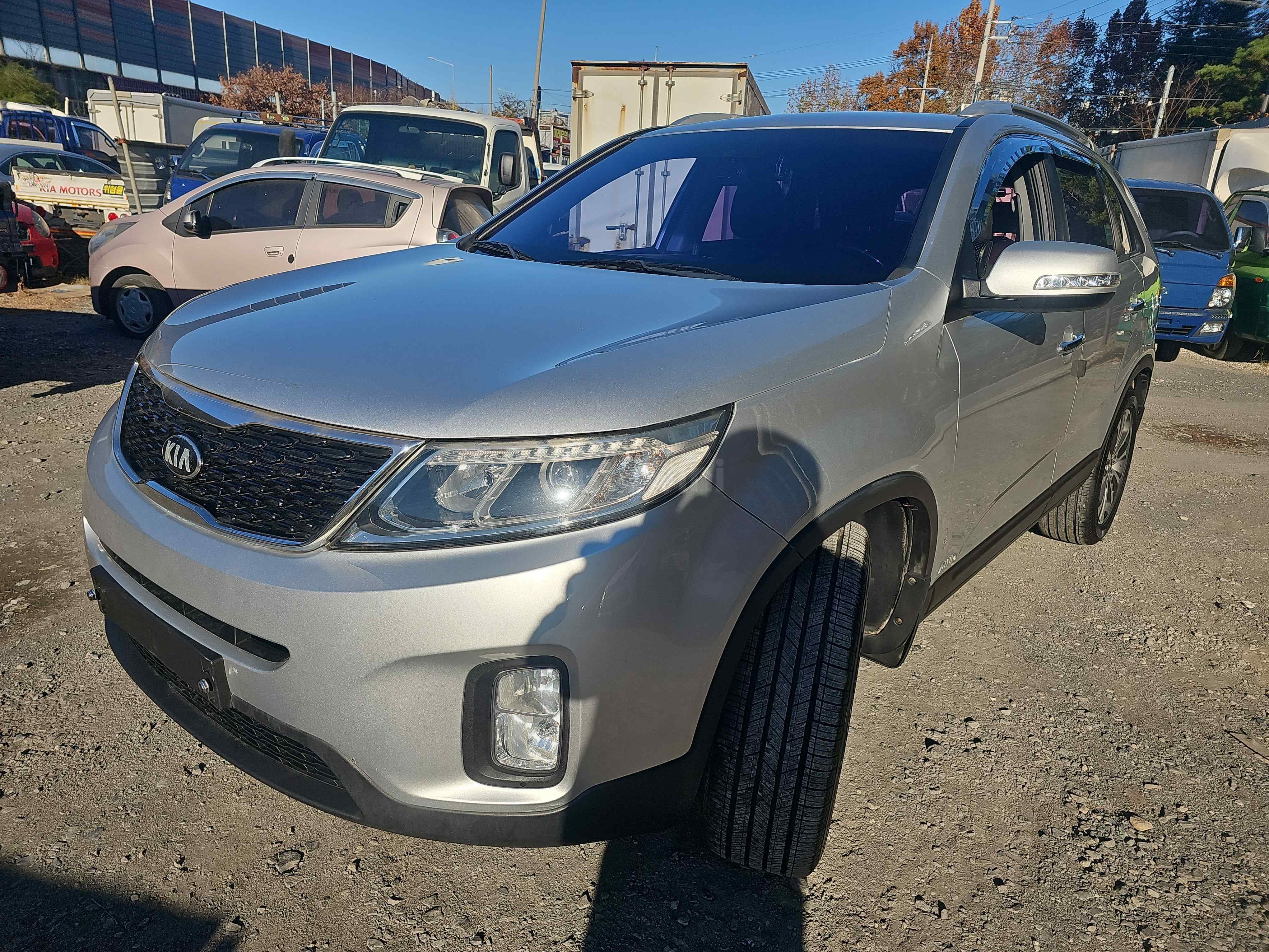 2013 KIA SORENTO VIN: KNAKU815DDA411591