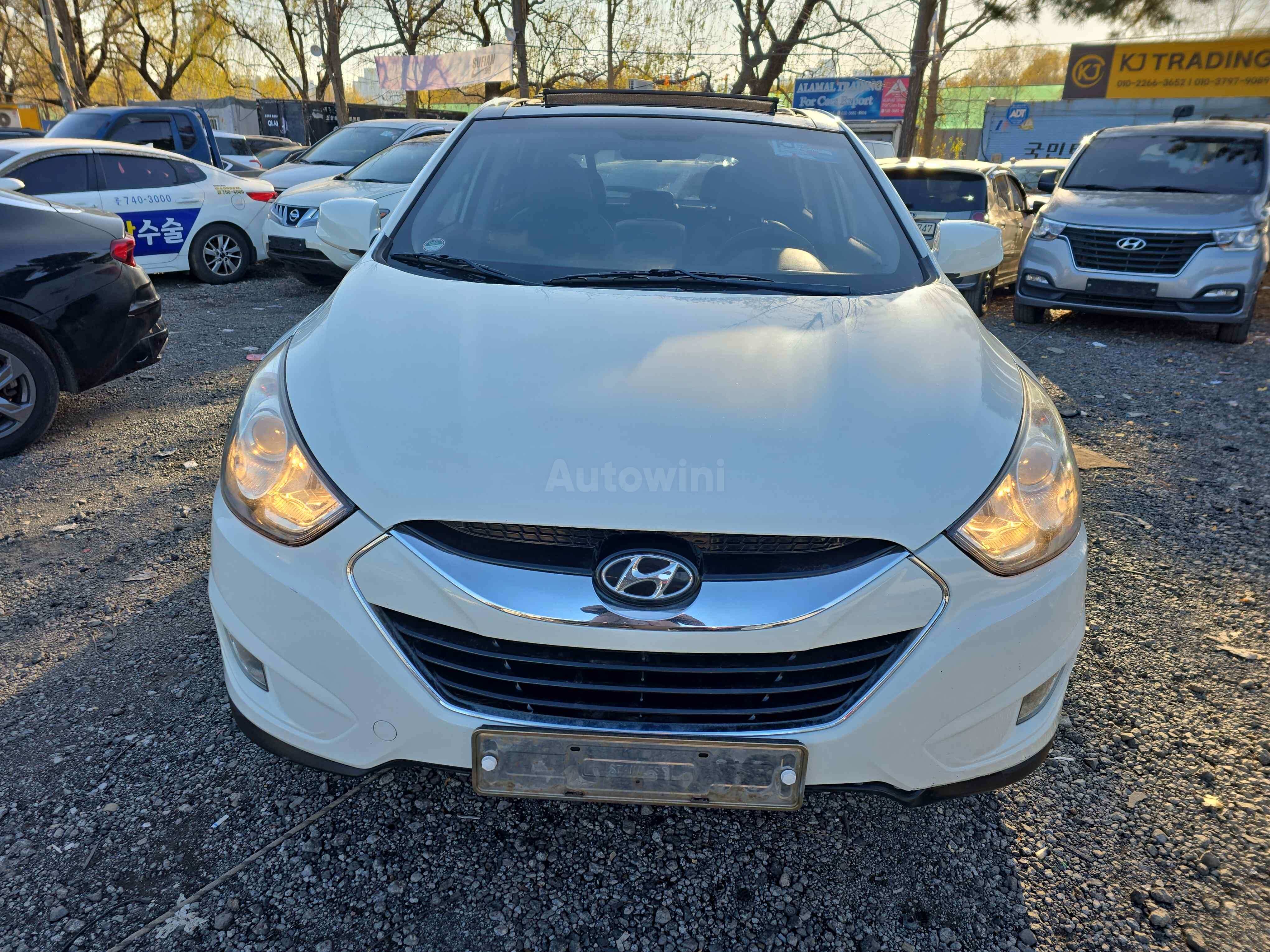 2012 HYUNDAI TUCSON VIN: KMHJT81VBCU339686