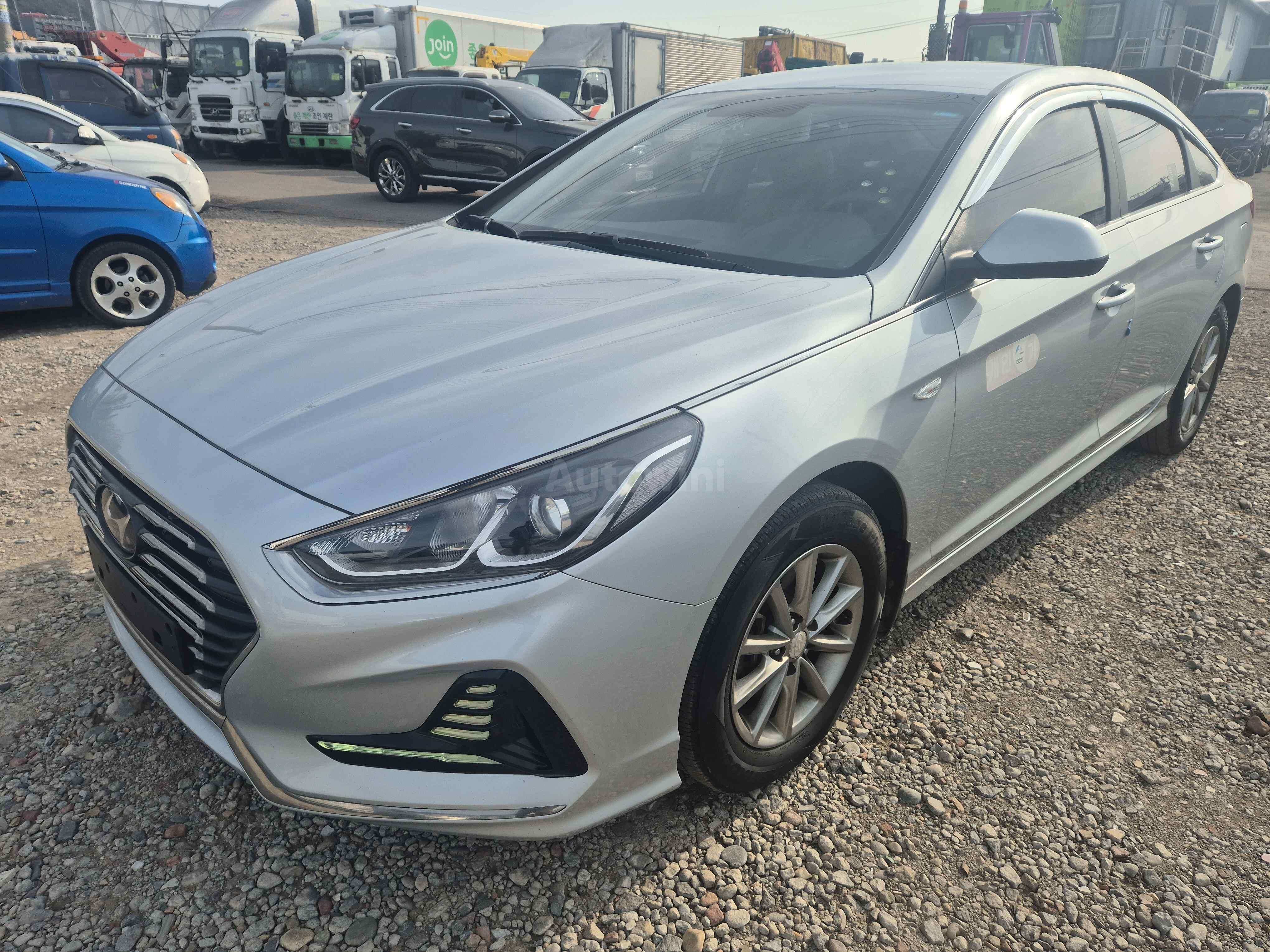 2019 HYUNDAI SONATA VIN: KMHE341DBKA538805