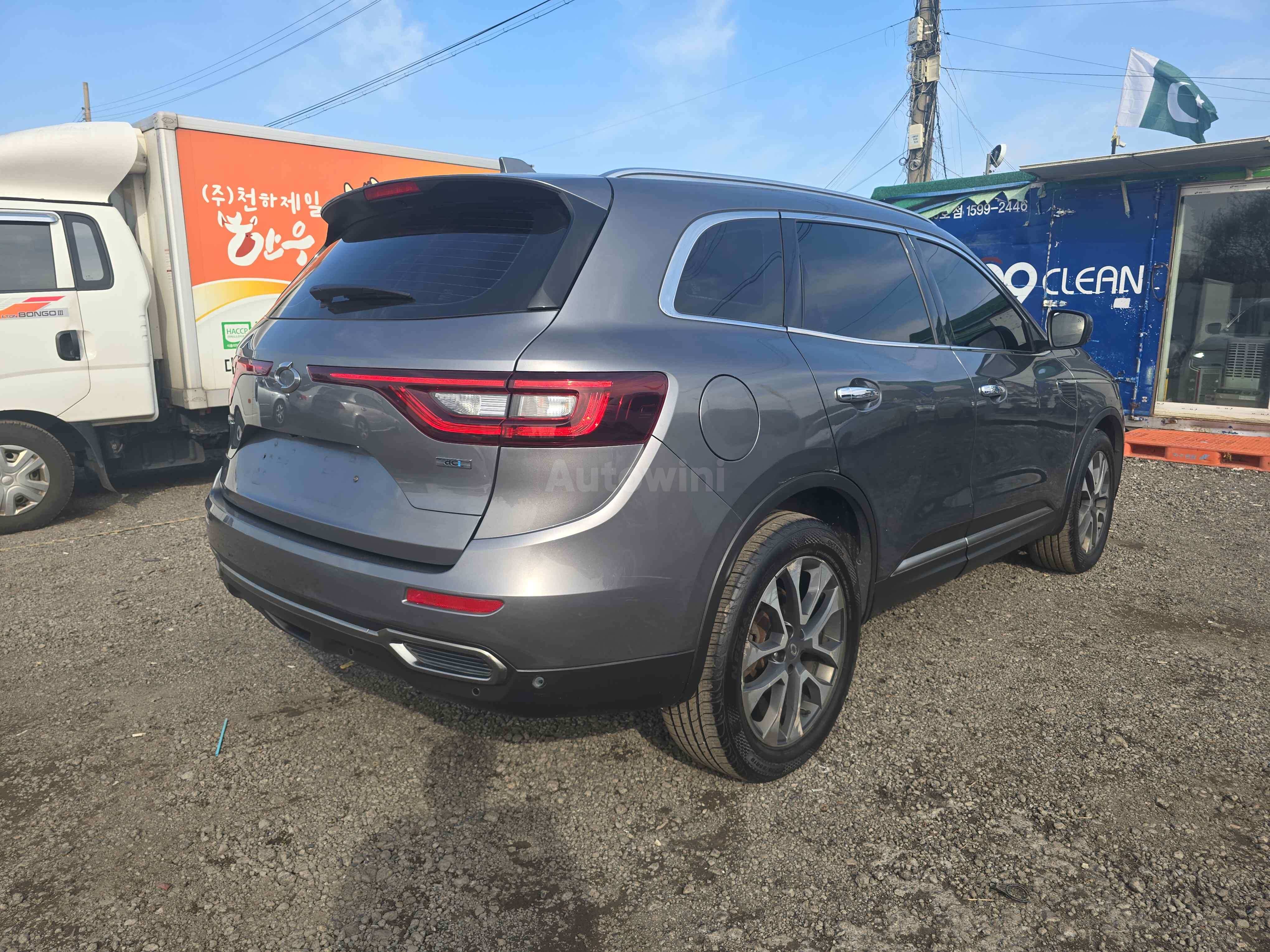 2017 RENAULT QM6 VIN: KNME5C2M3HP024529