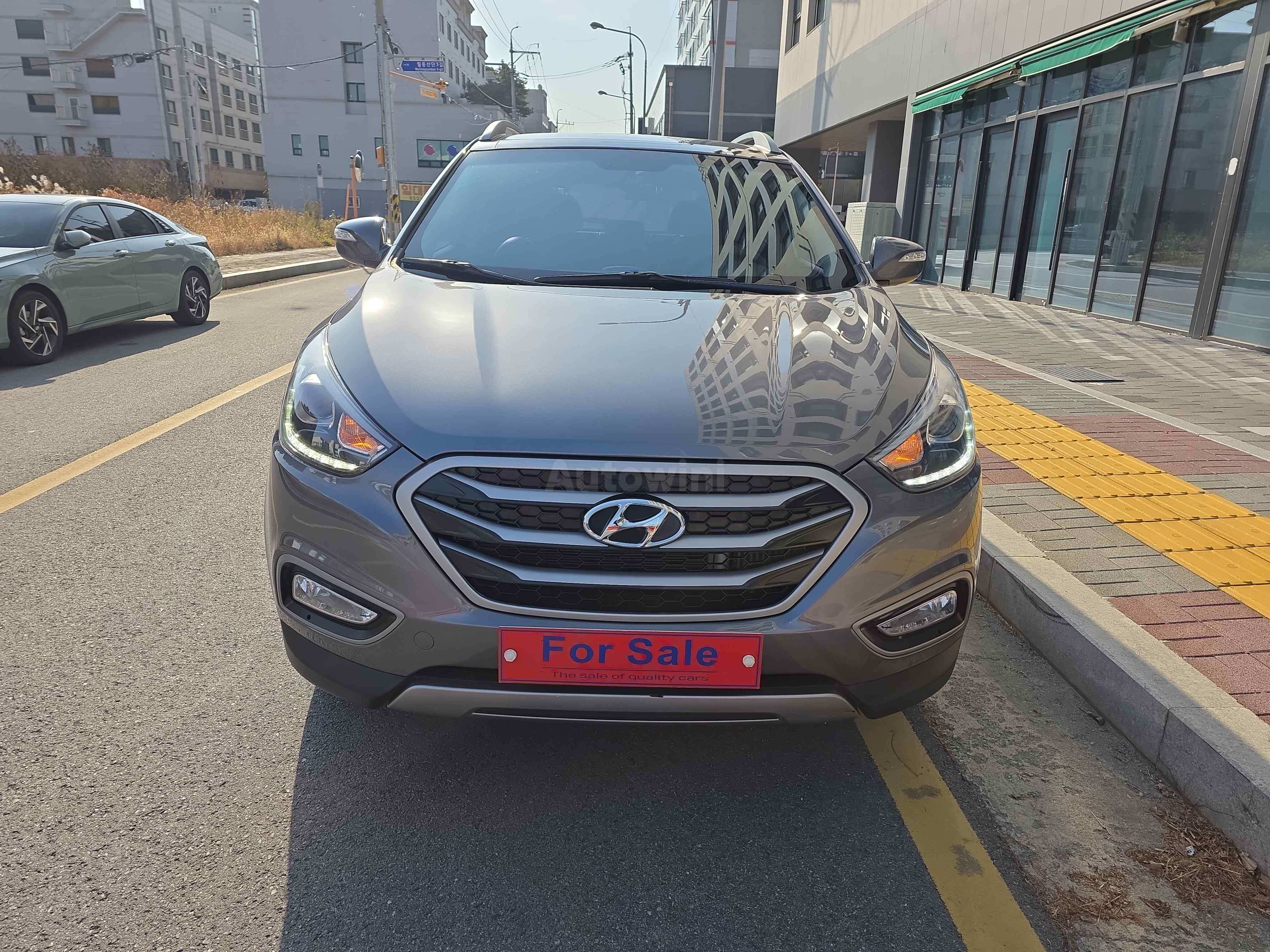 2015 HYUNDAI TUCSON VIN: KMHJT81VDFU989604