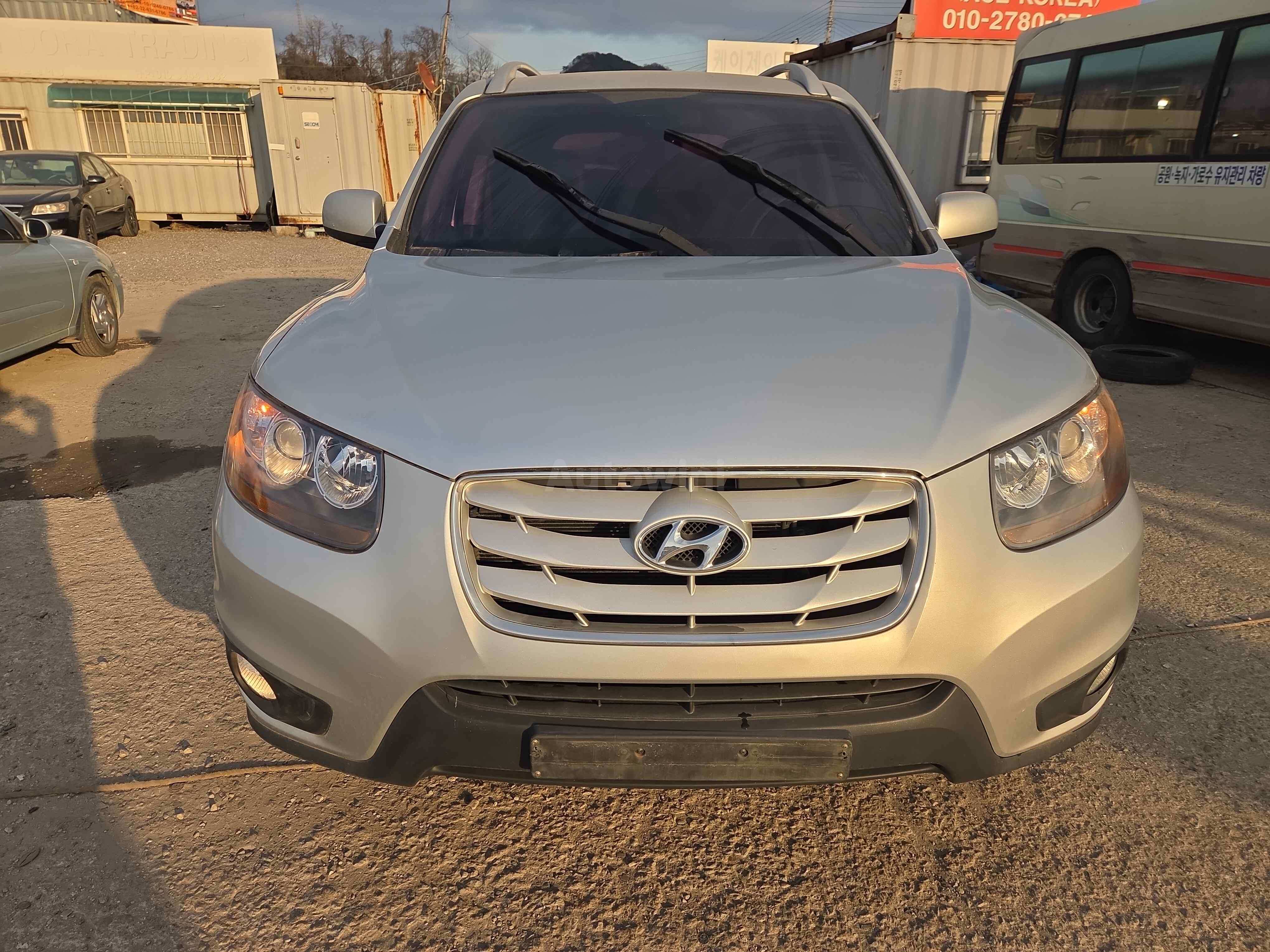 2011 HYUNDAI SANTAFE VIN: KMHSH81UBBU784971