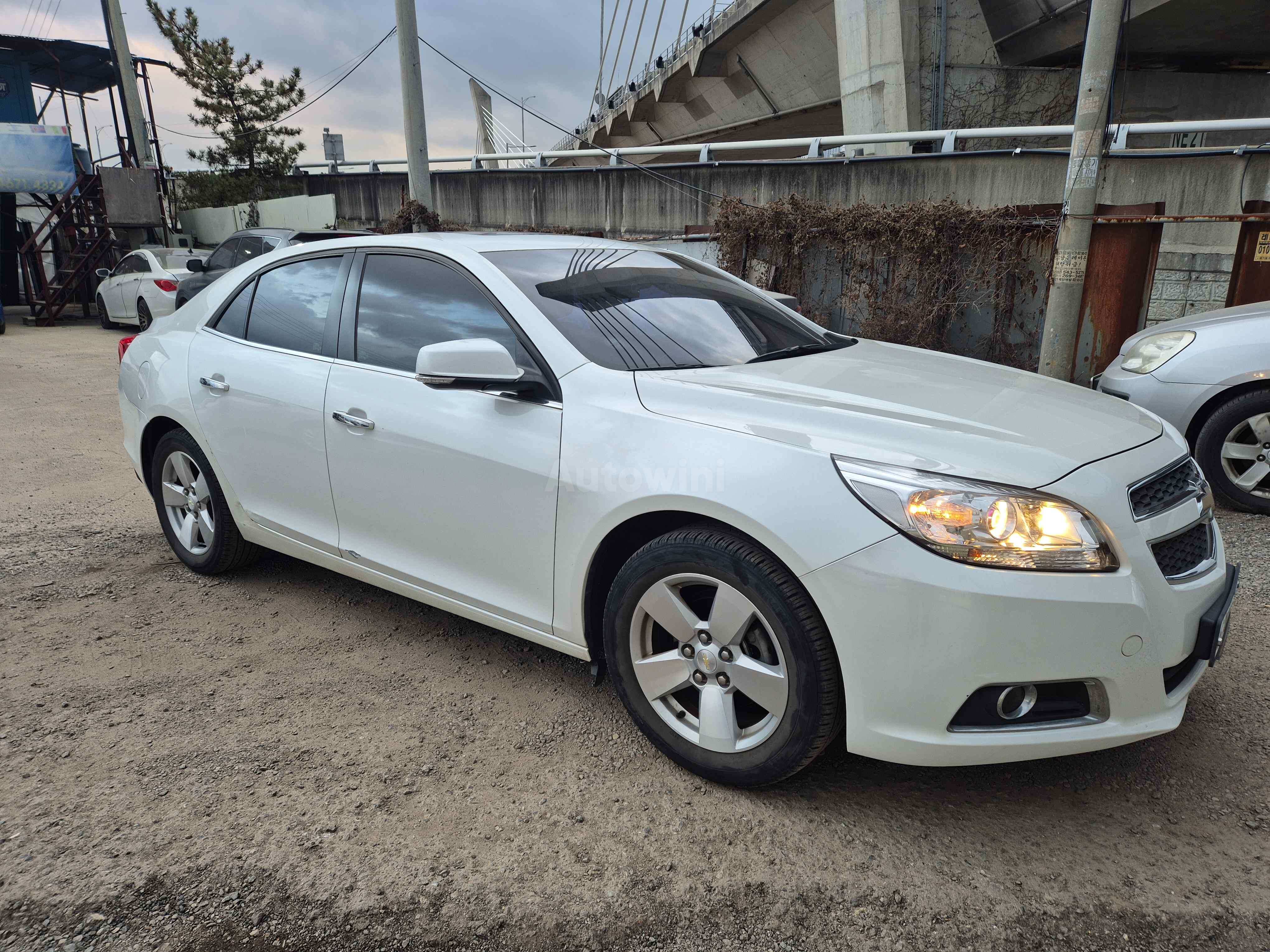 2015 CHEVROLET MALIBU VIN: KLAGA692DFB081061