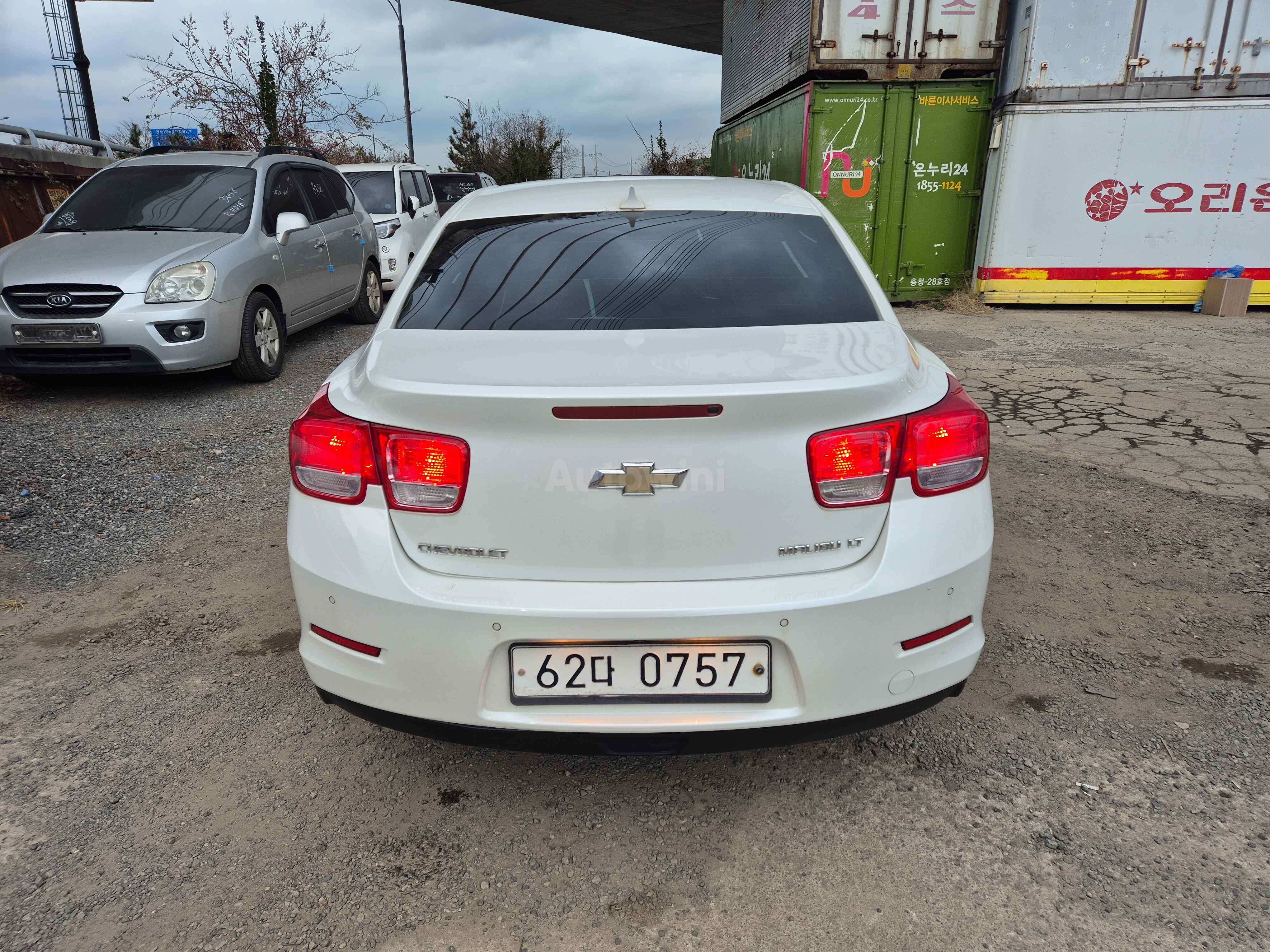 2015 CHEVROLET MALIBU VIN: KLAGA692DFB081061