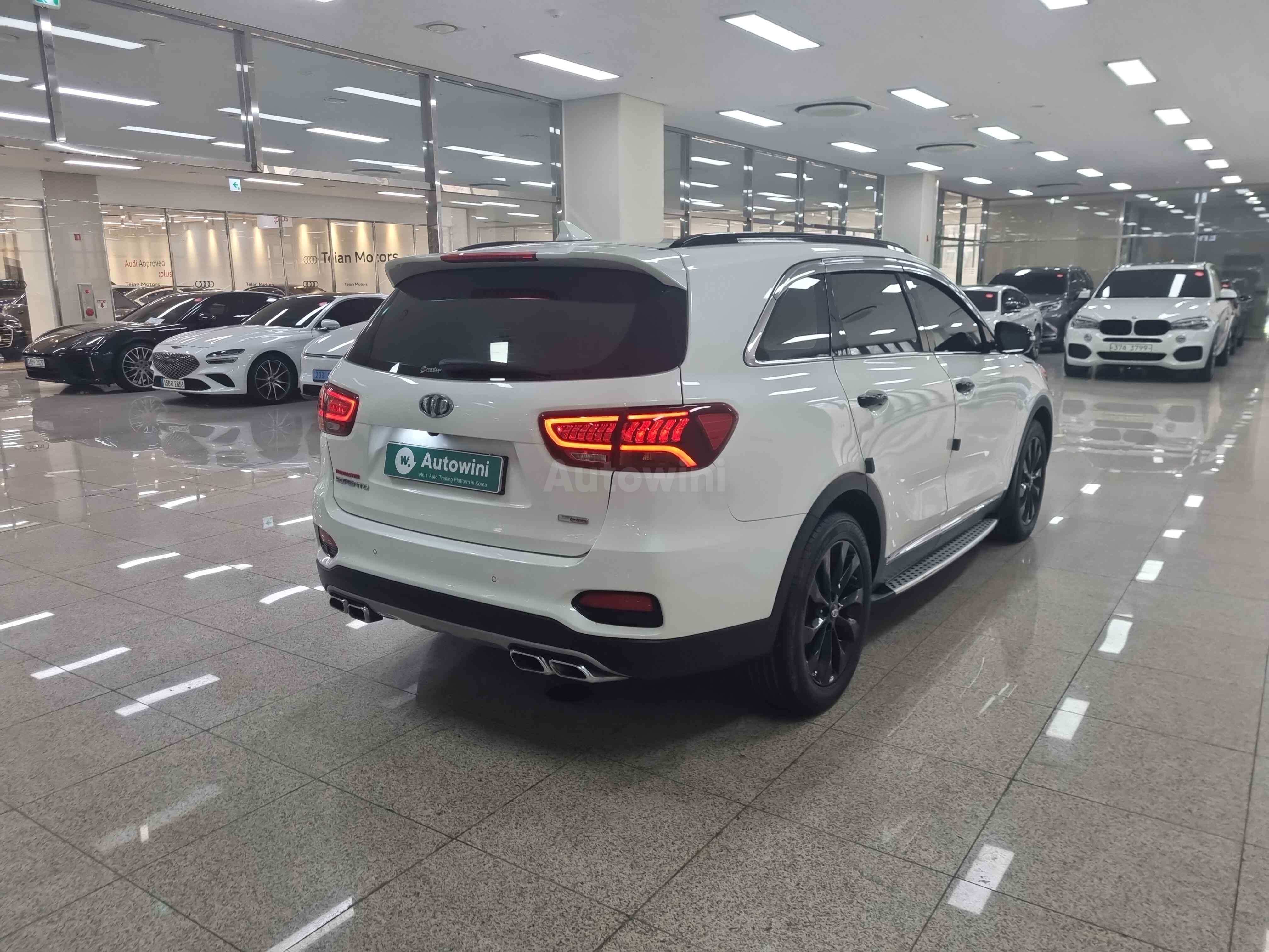 2018 KIA SORENTO VIN: KNAPH81ABJA392231