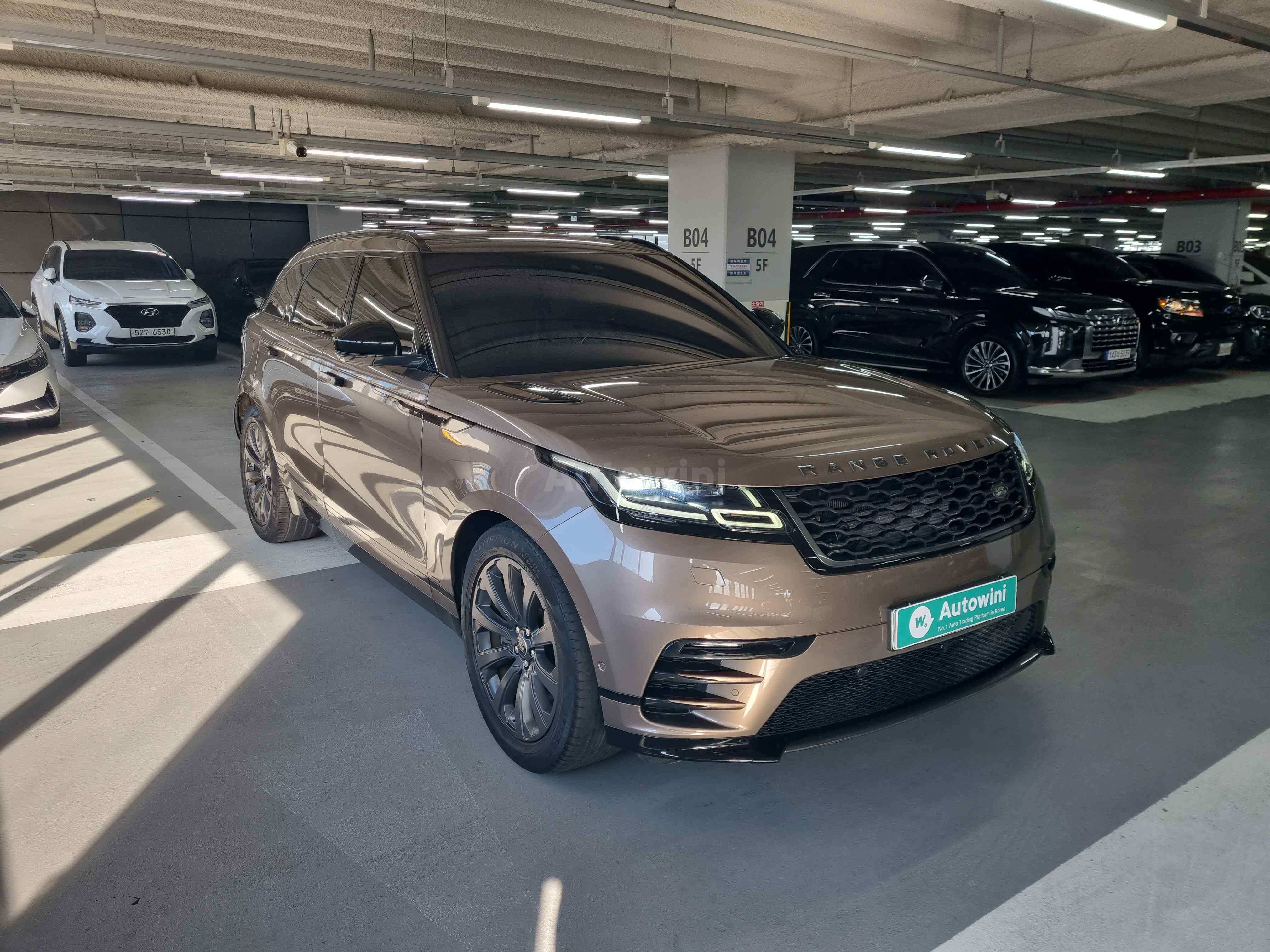 2019 LAND ROVER RANGE ROVER VIN: SALLYA2DK9KA79372