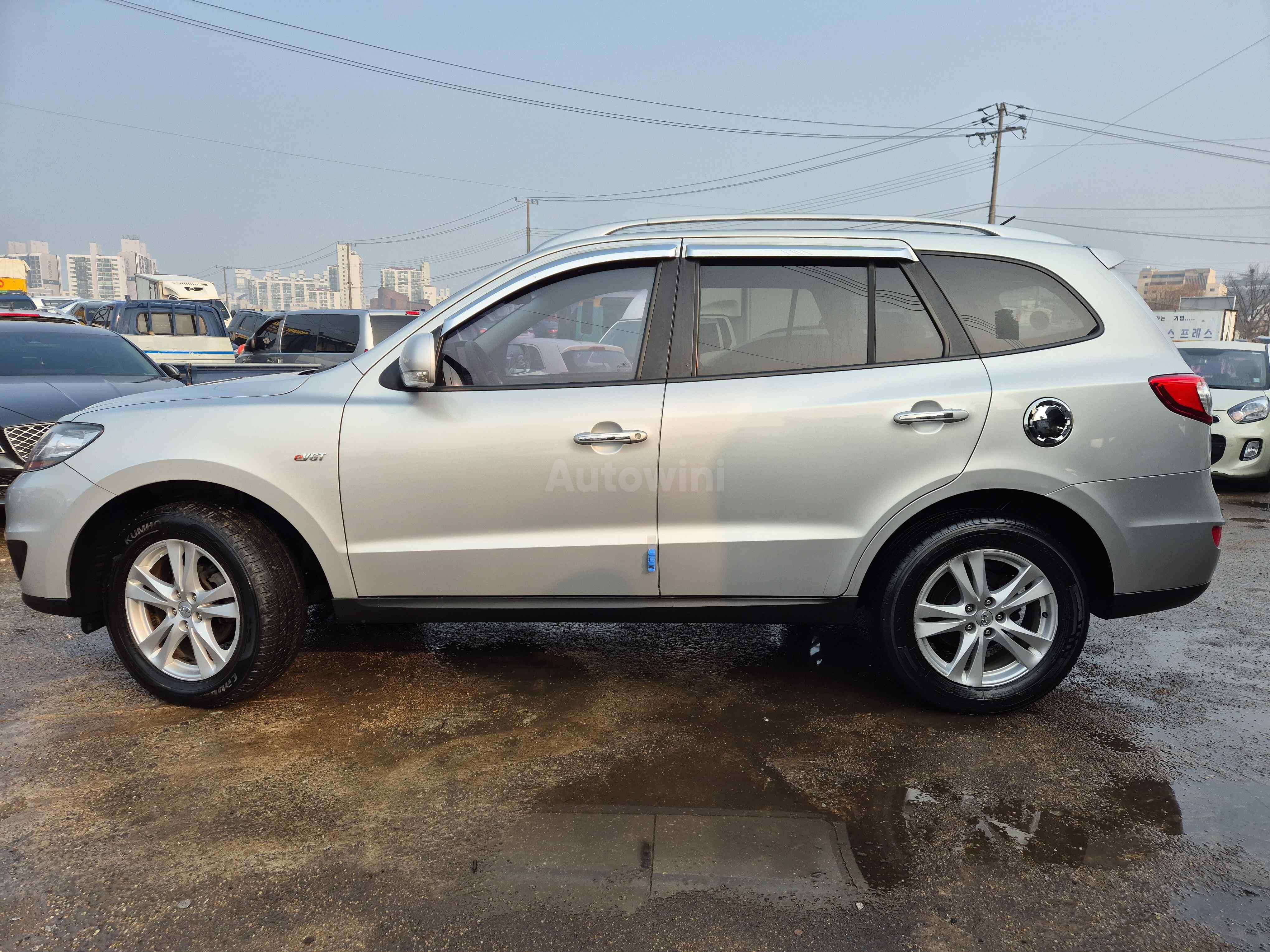 2010 HYUNDAI SANTAFE VIN: KMHSJ81UBAU569242