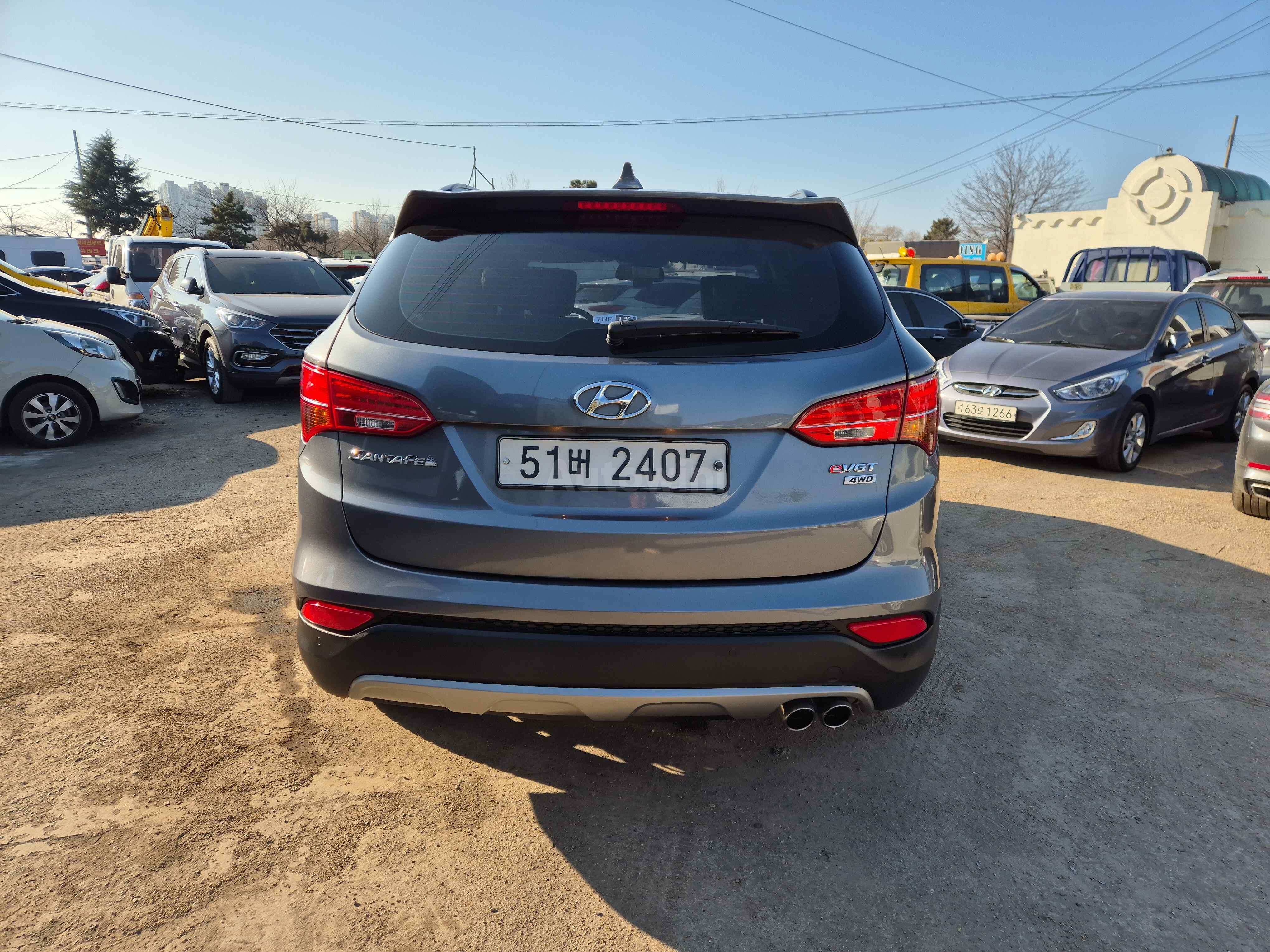 2015 HYUNDAI SANTAFE VIN: KMHSW81UDFU495435