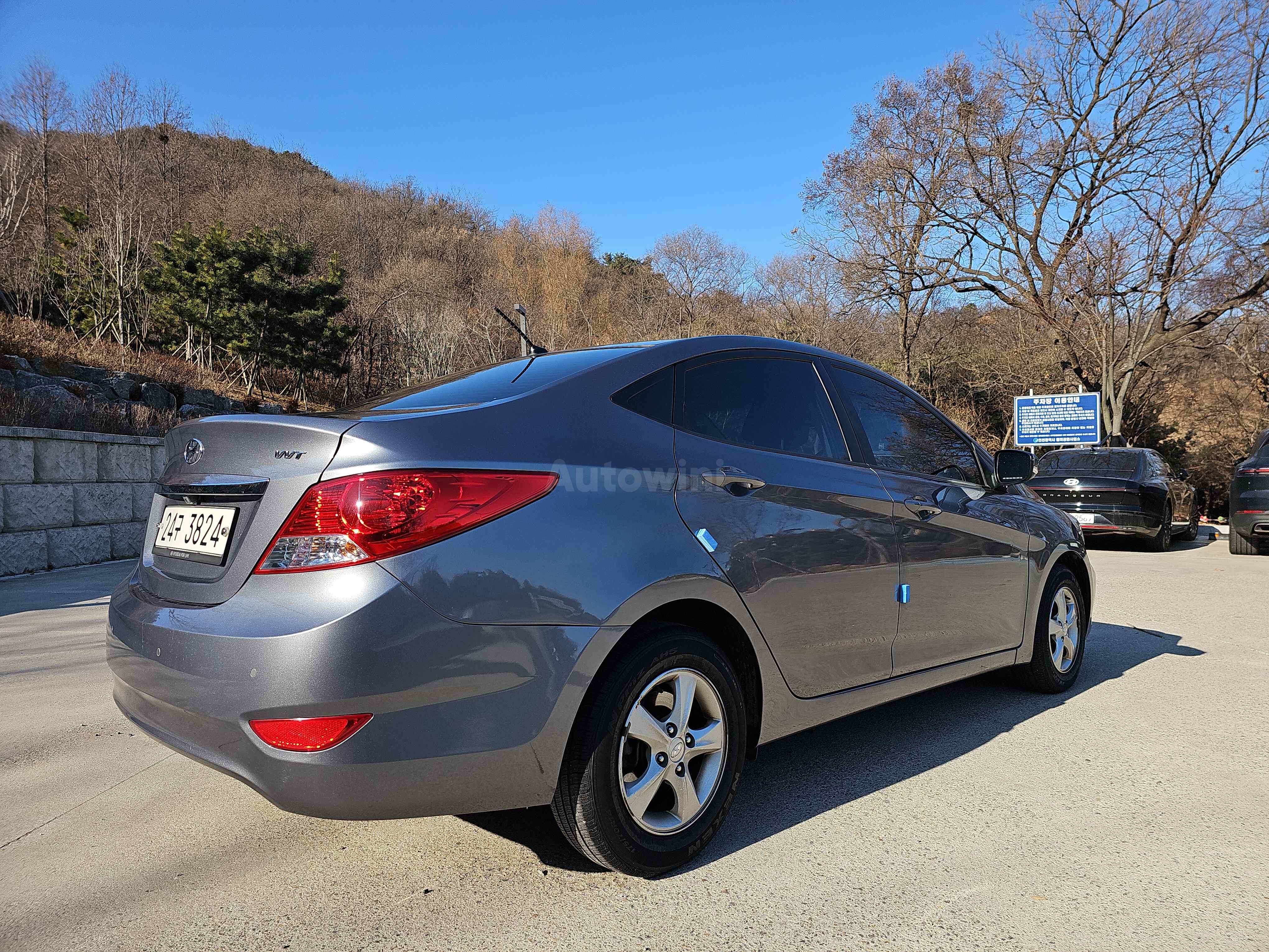 2014 HYUNDAI ACCENT VIN: KMHCT41CBEU502338