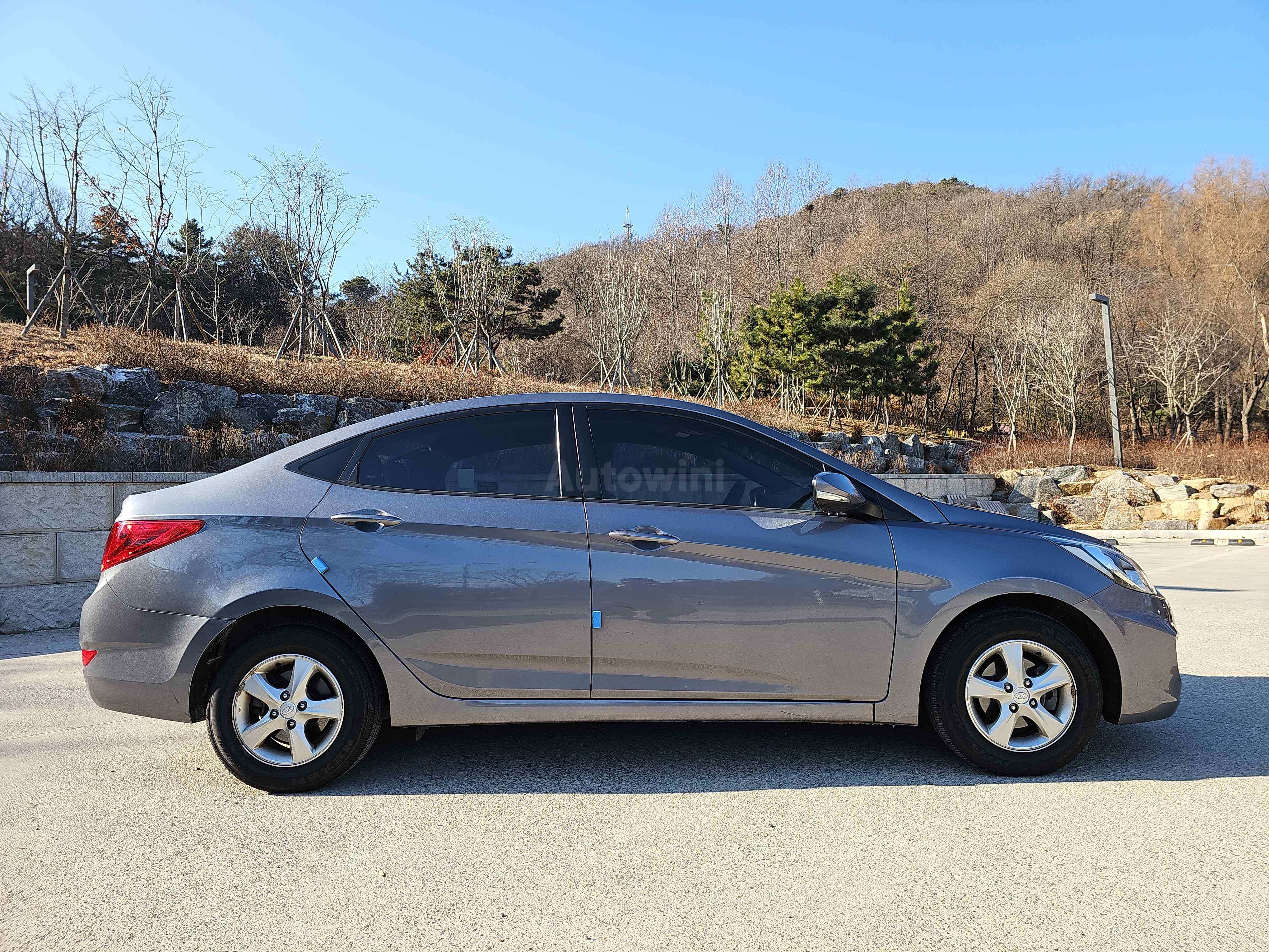 2014 HYUNDAI ACCENT VIN: KMHCT41CBEU502338