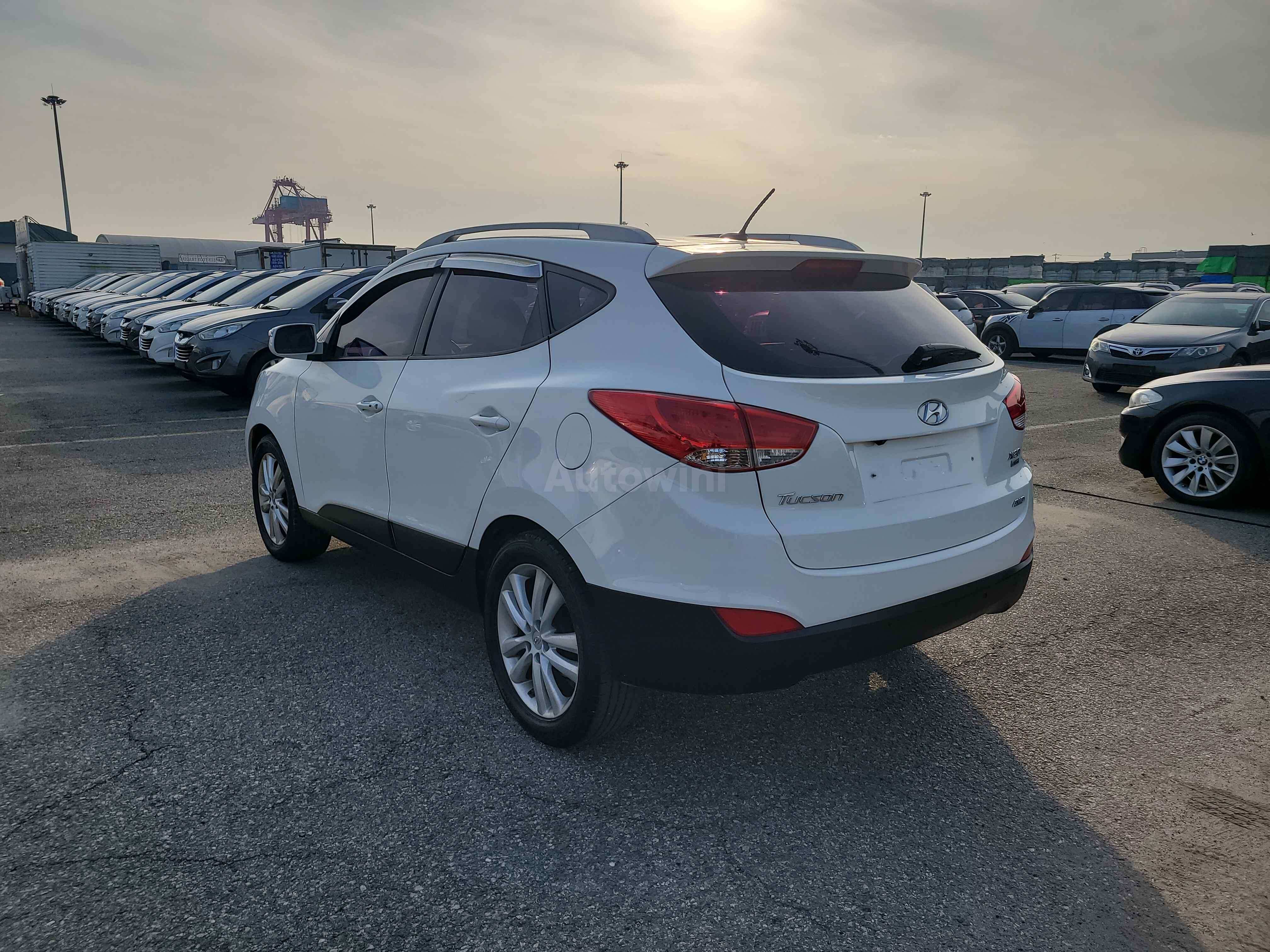 2013 HYUNDAI TUCSON VIN: KMHJU81VDDU669665