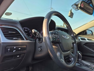 2016 Hyundai Genesis DH 4WD 2S.key Real cam