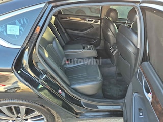 2016 Hyundai Genesis DH 4WD 2S.key Real cam