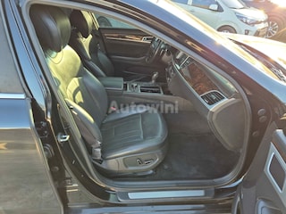 2016 Hyundai Genesis DH 4WD 2S.key Real cam