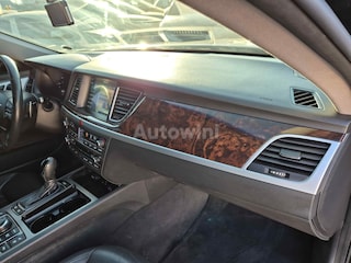2016 Hyundai Genesis DH 4WD 2S.key Real cam