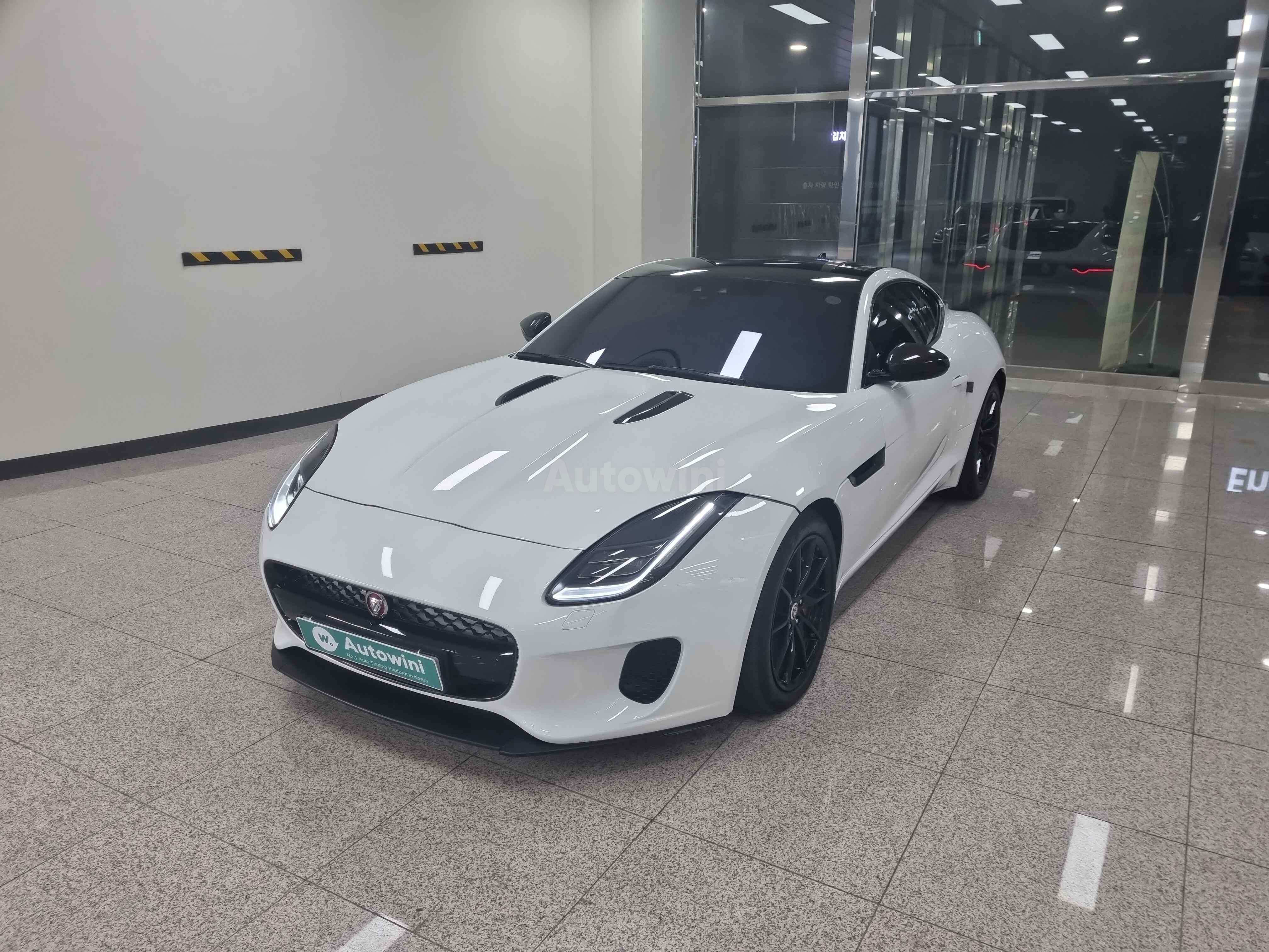 2019 JAGUAR F TYPE VIN: SAJDB1BX3KCK56079