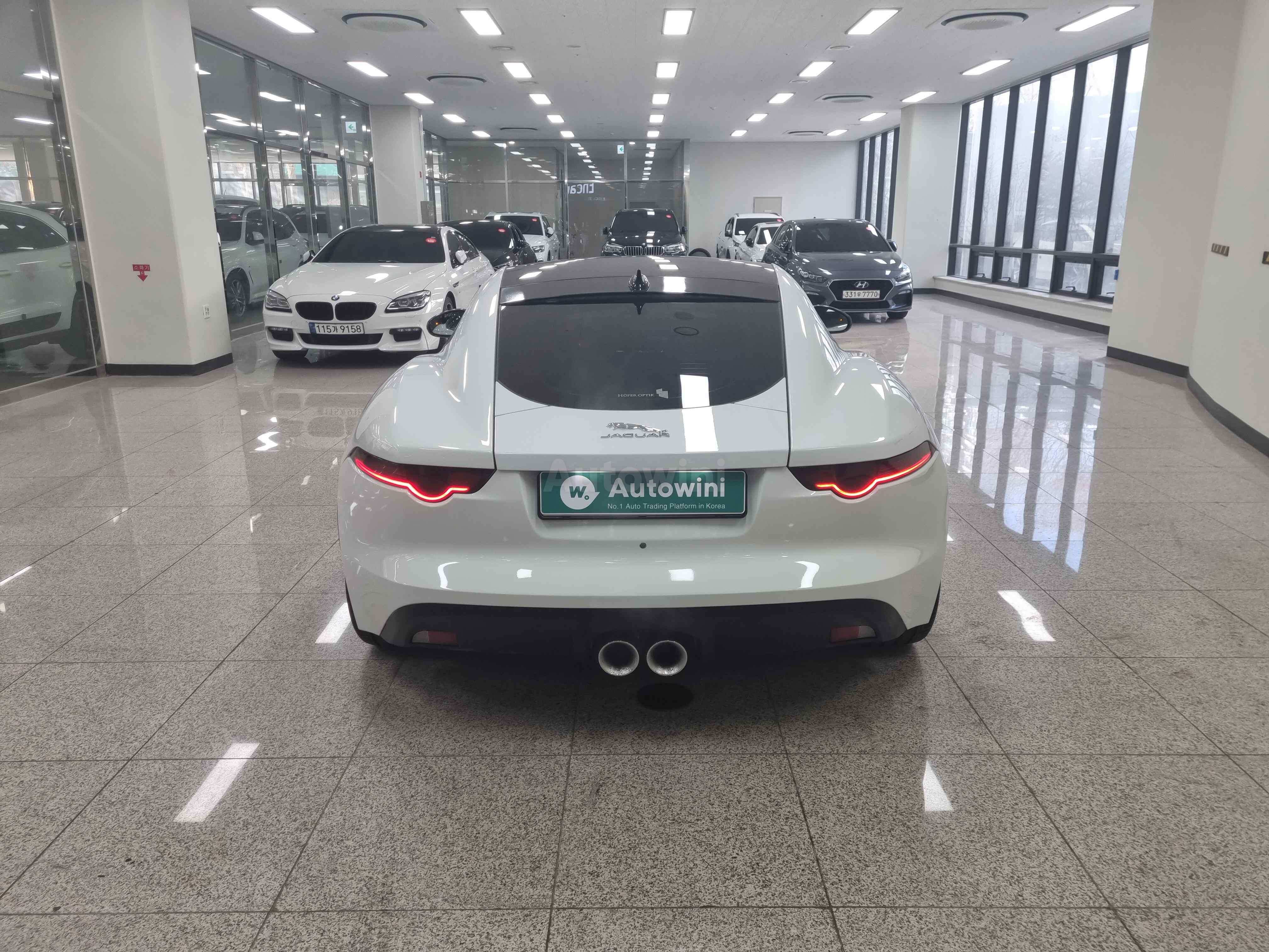 2019 JAGUAR F TYPE VIN: SAJDB1BX3KCK56079