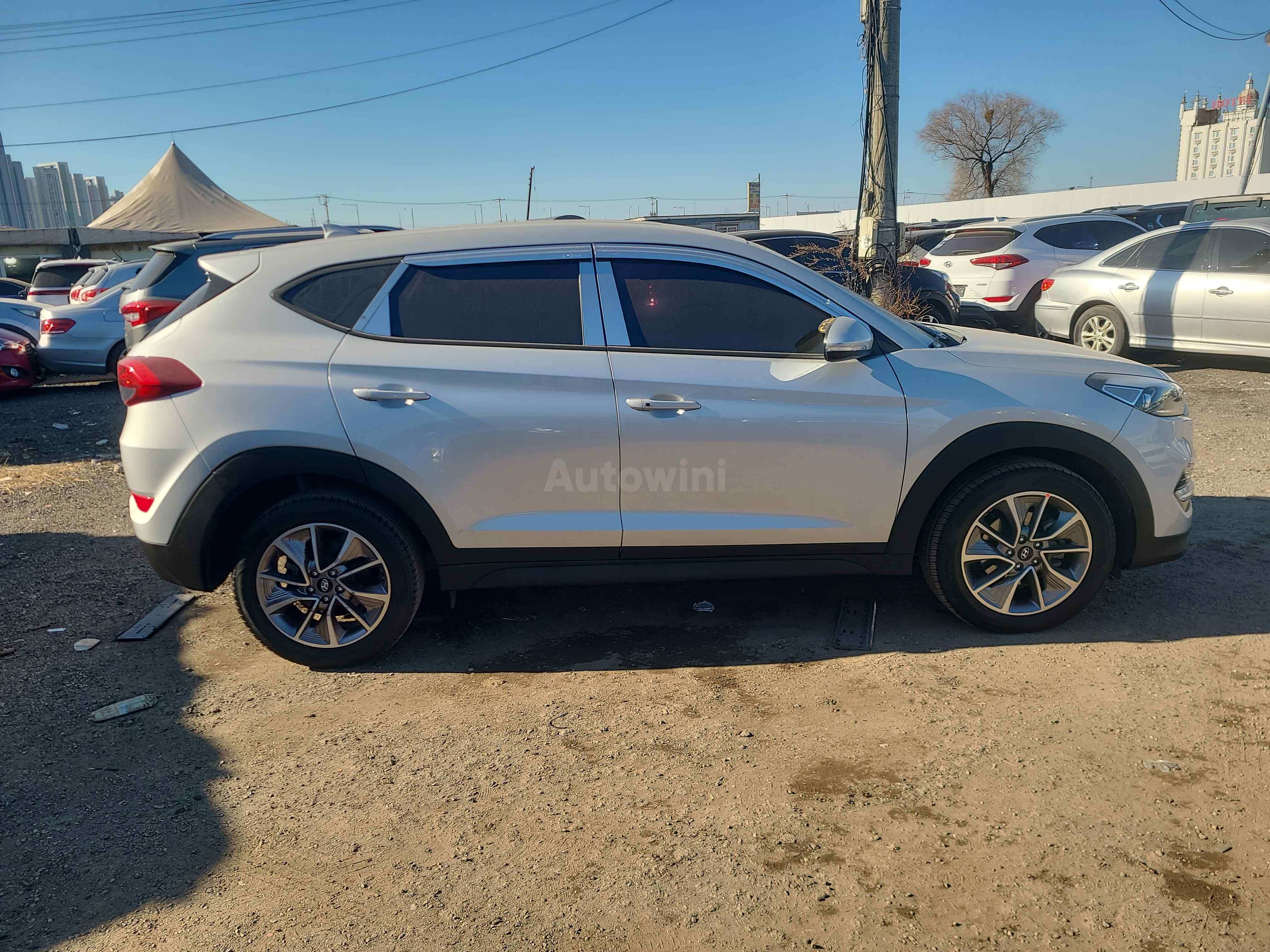2018 HYUNDAI TUCSON VIN: KMHJ281ABJU610773