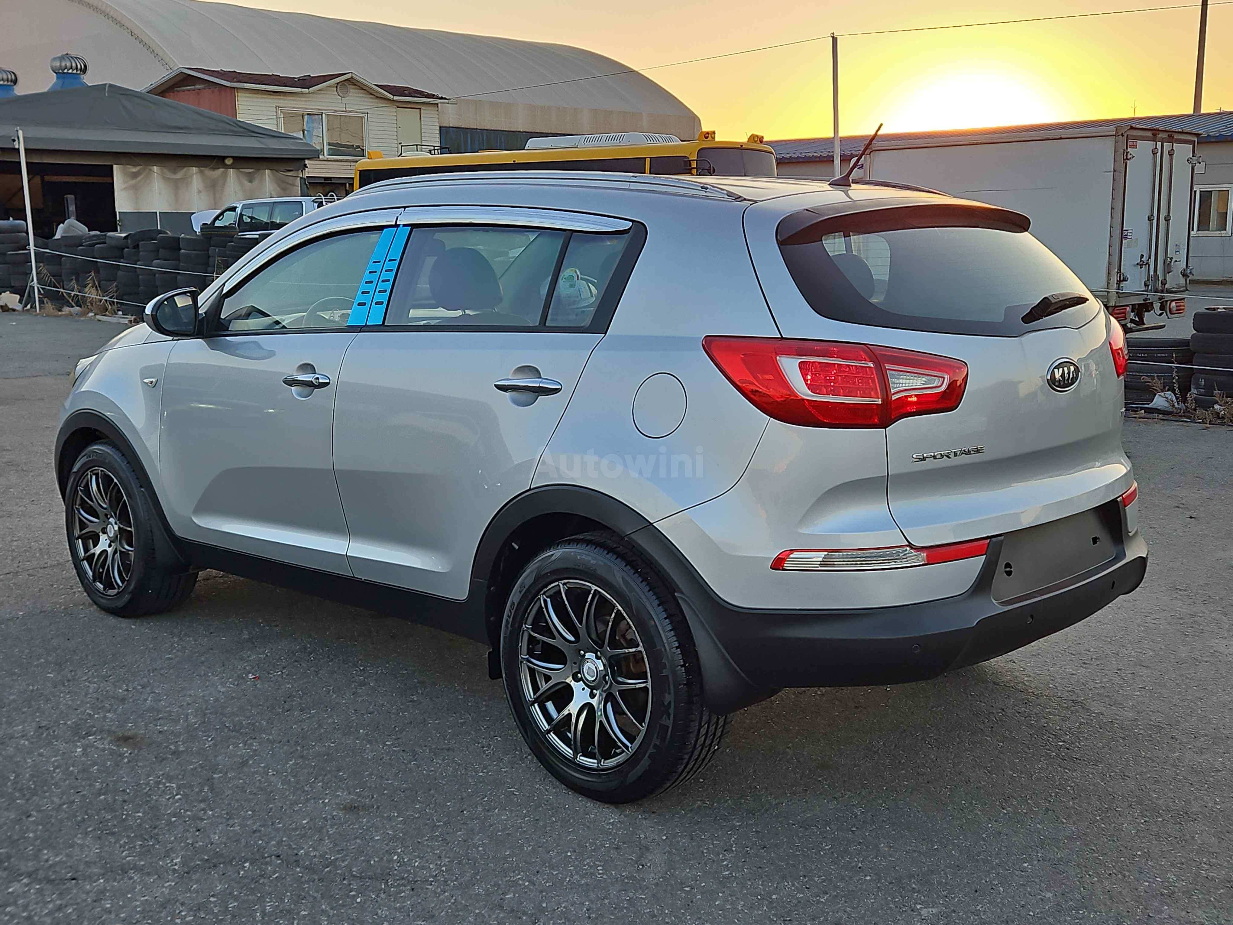 2011 KIA SPORTAGE VIN: KNAPB813BBK058552