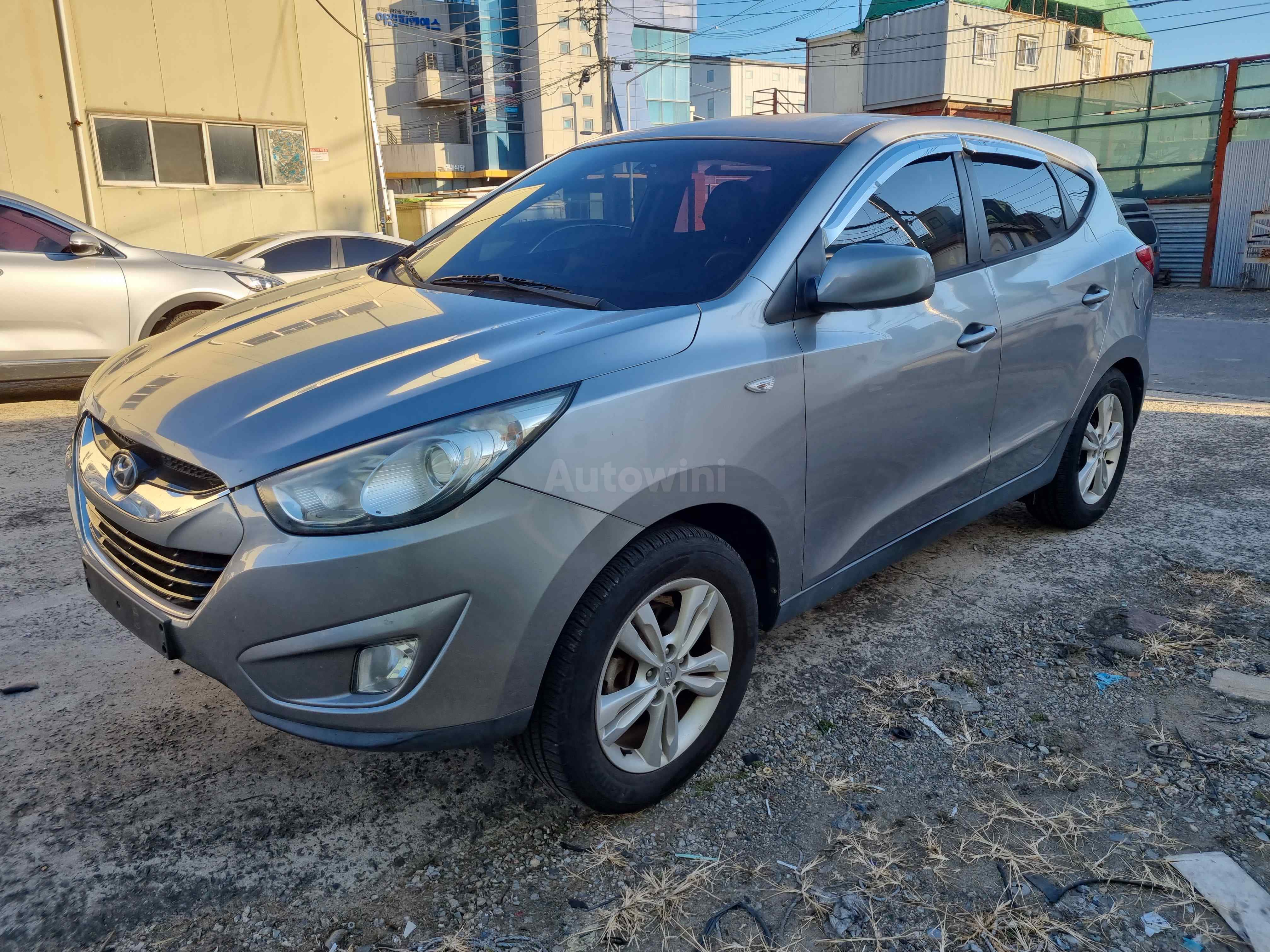 2013 HYUNDAI TUCSON VIN: KMHJT81VBDU634862