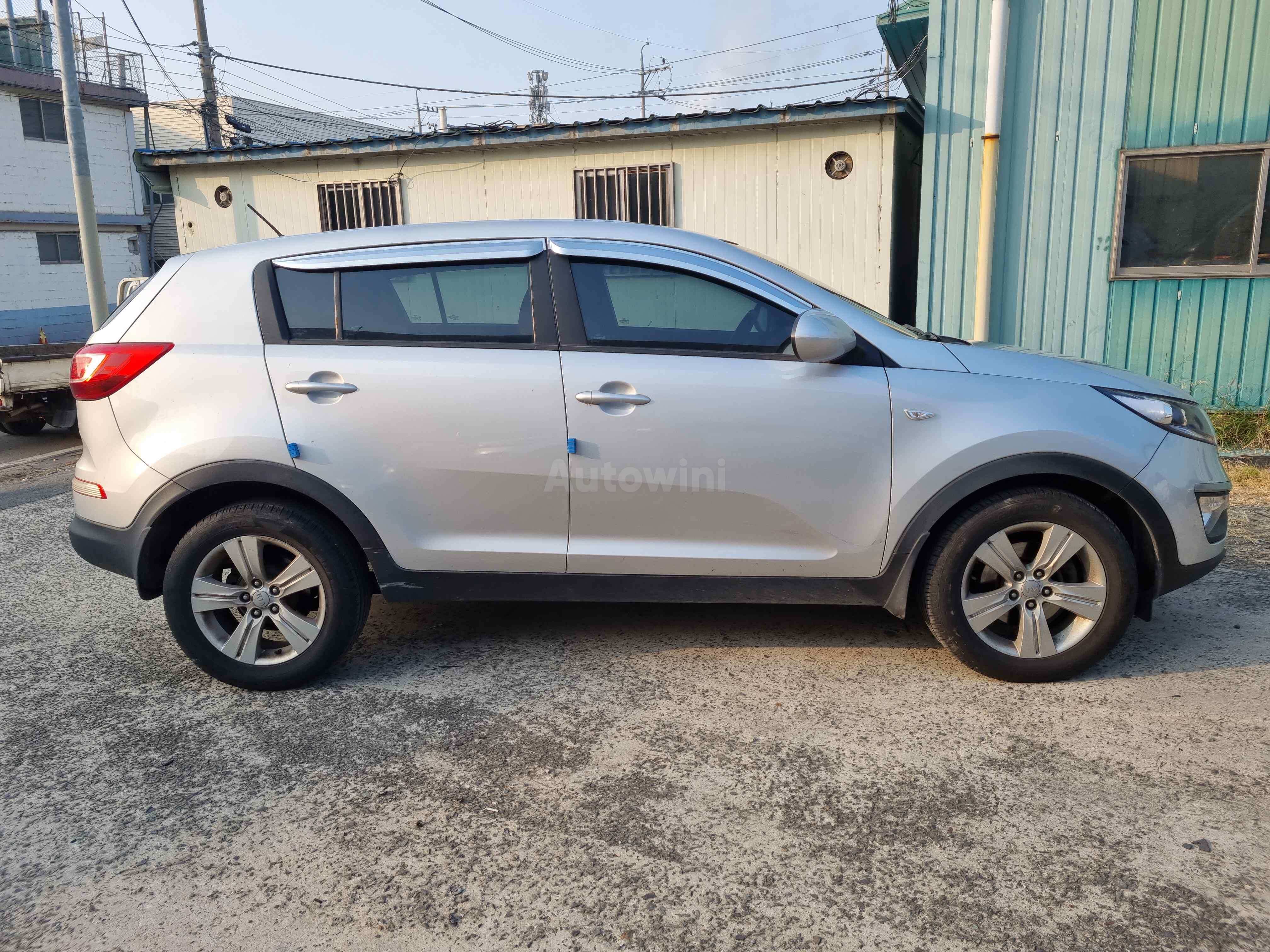 2013 KIA SPORTAGE VIN: KNAPB813DDK430781