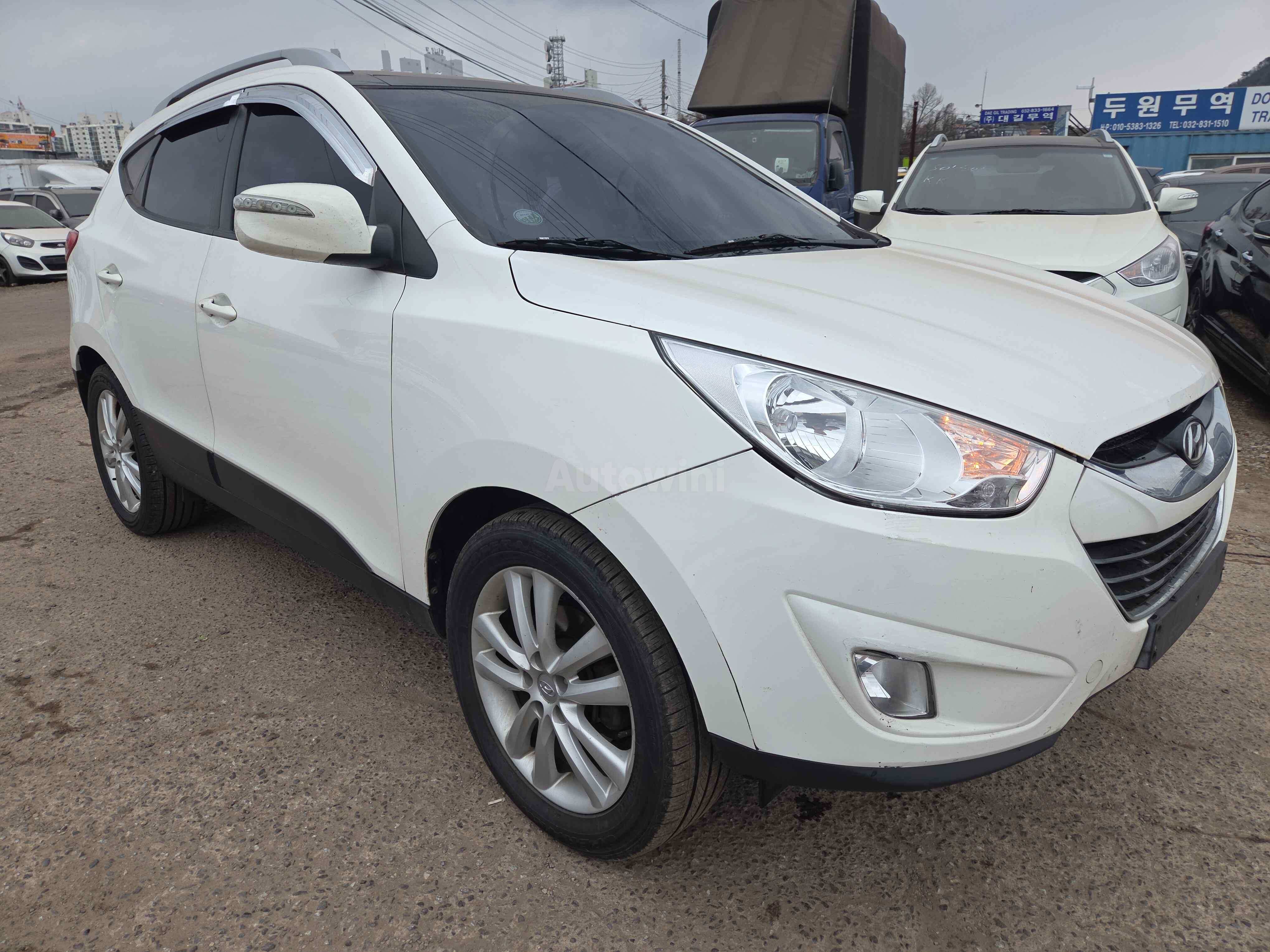 2013 HYUNDAI TUCSON VIN: KMHJU81VBDU651067