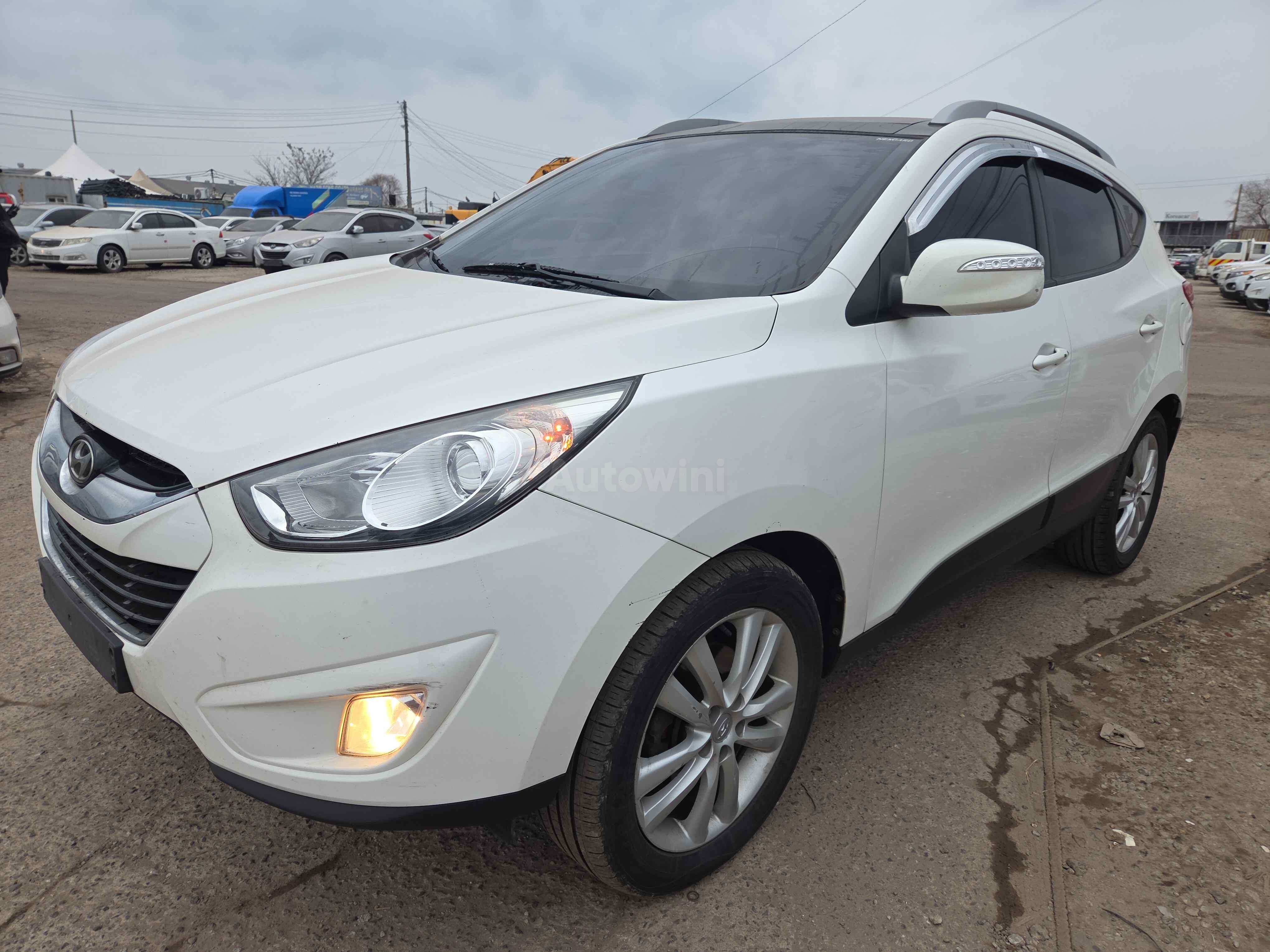 2013 HYUNDAI TUCSON VIN: KMHJU81VBDU651067