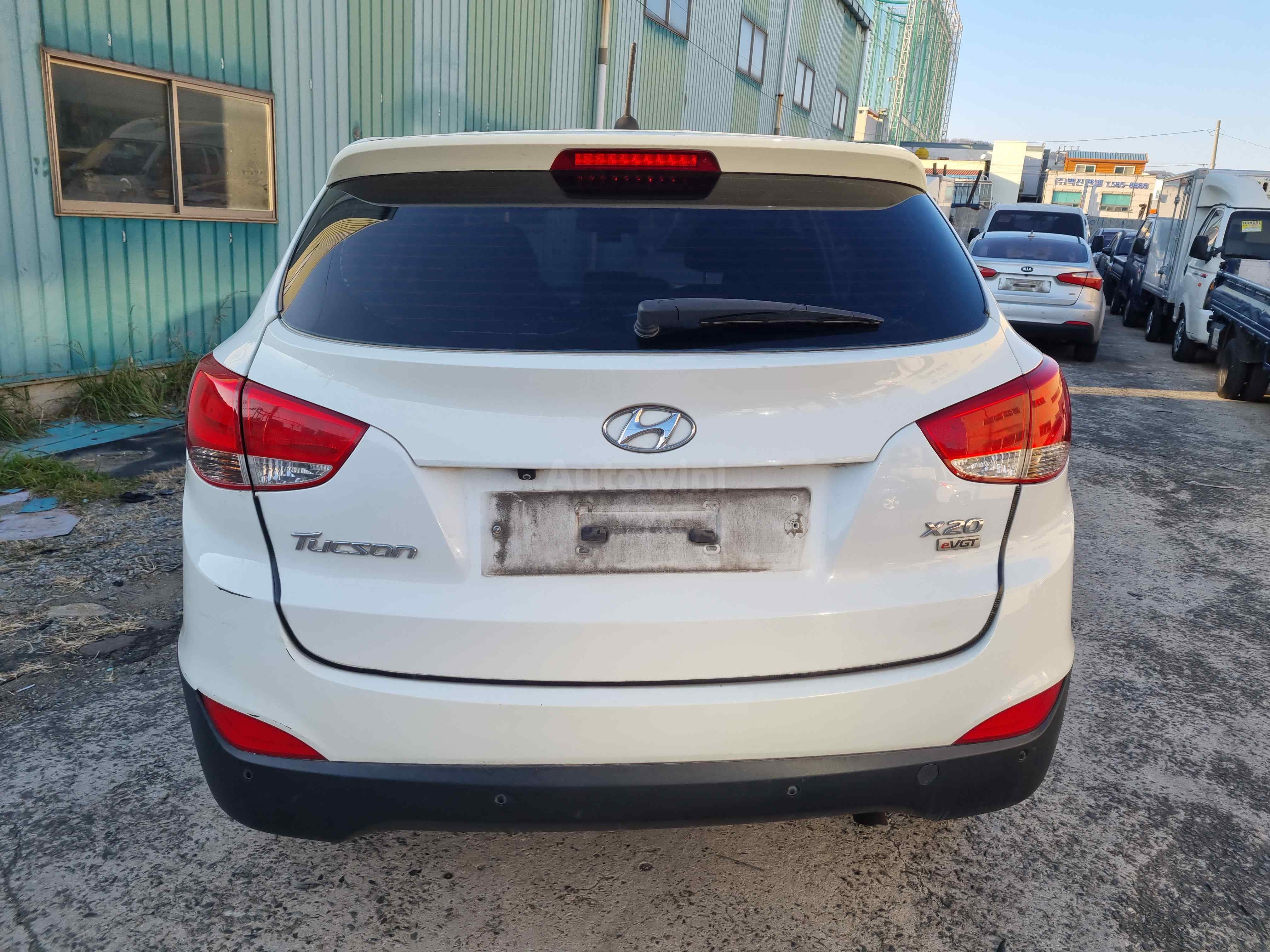 2013 HYUNDAI TUCSON VIN: KMHJT81VBDU576667