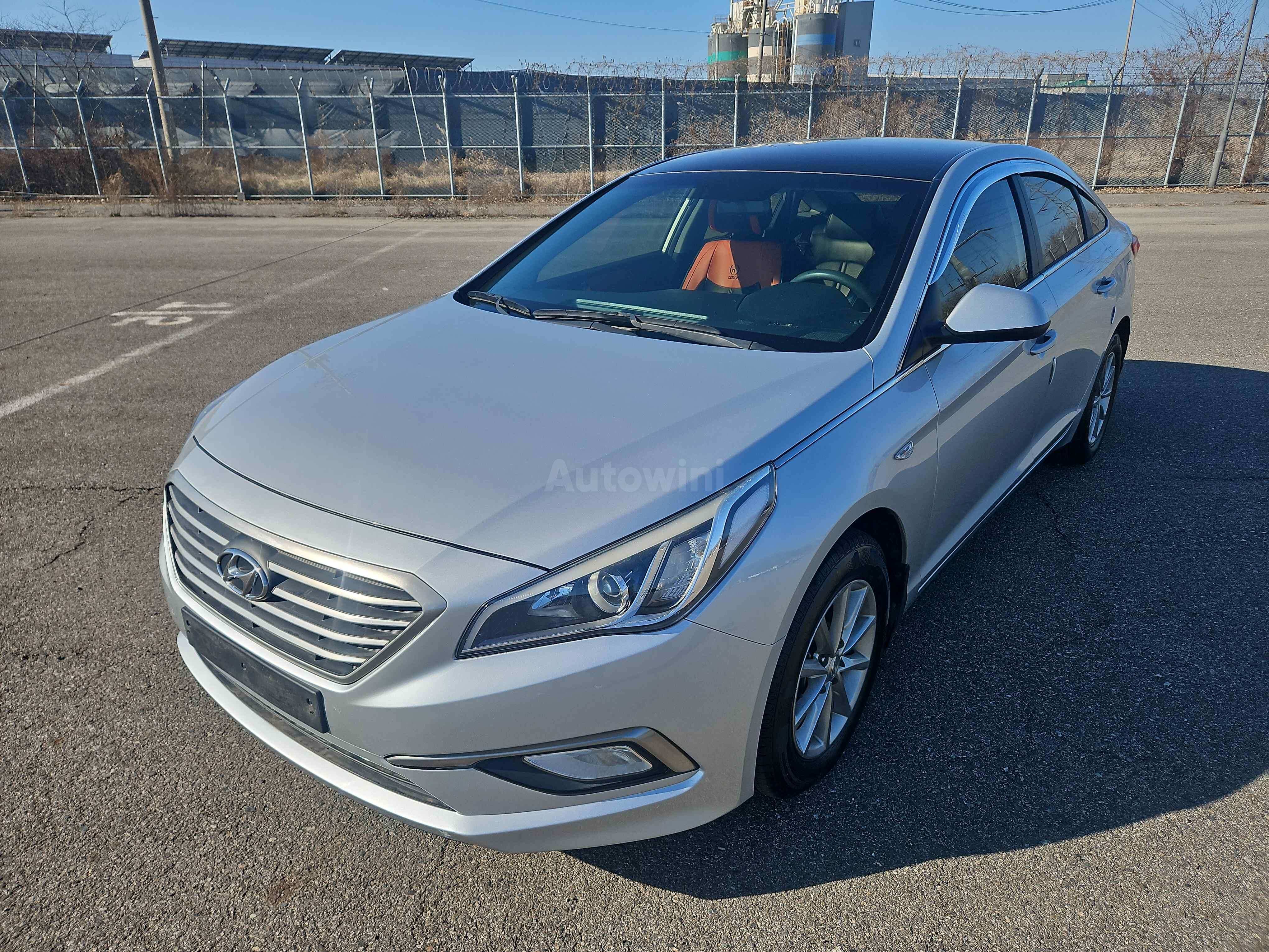2016 HYUNDAI SONATA VIN: KMHE341DBGA216242