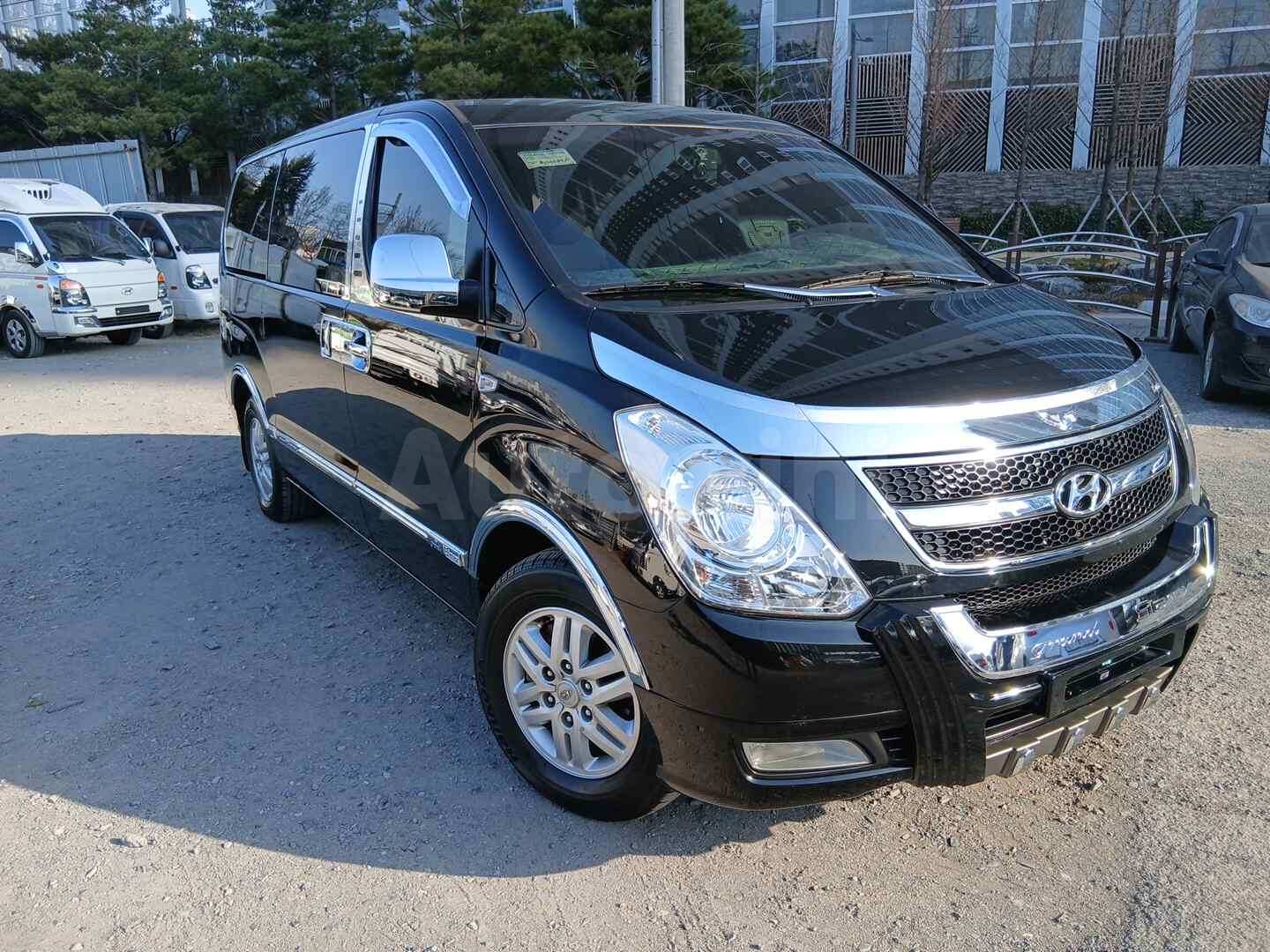 2011 HYUNDAI STAREX VIN: KMJWA37JBBU388839