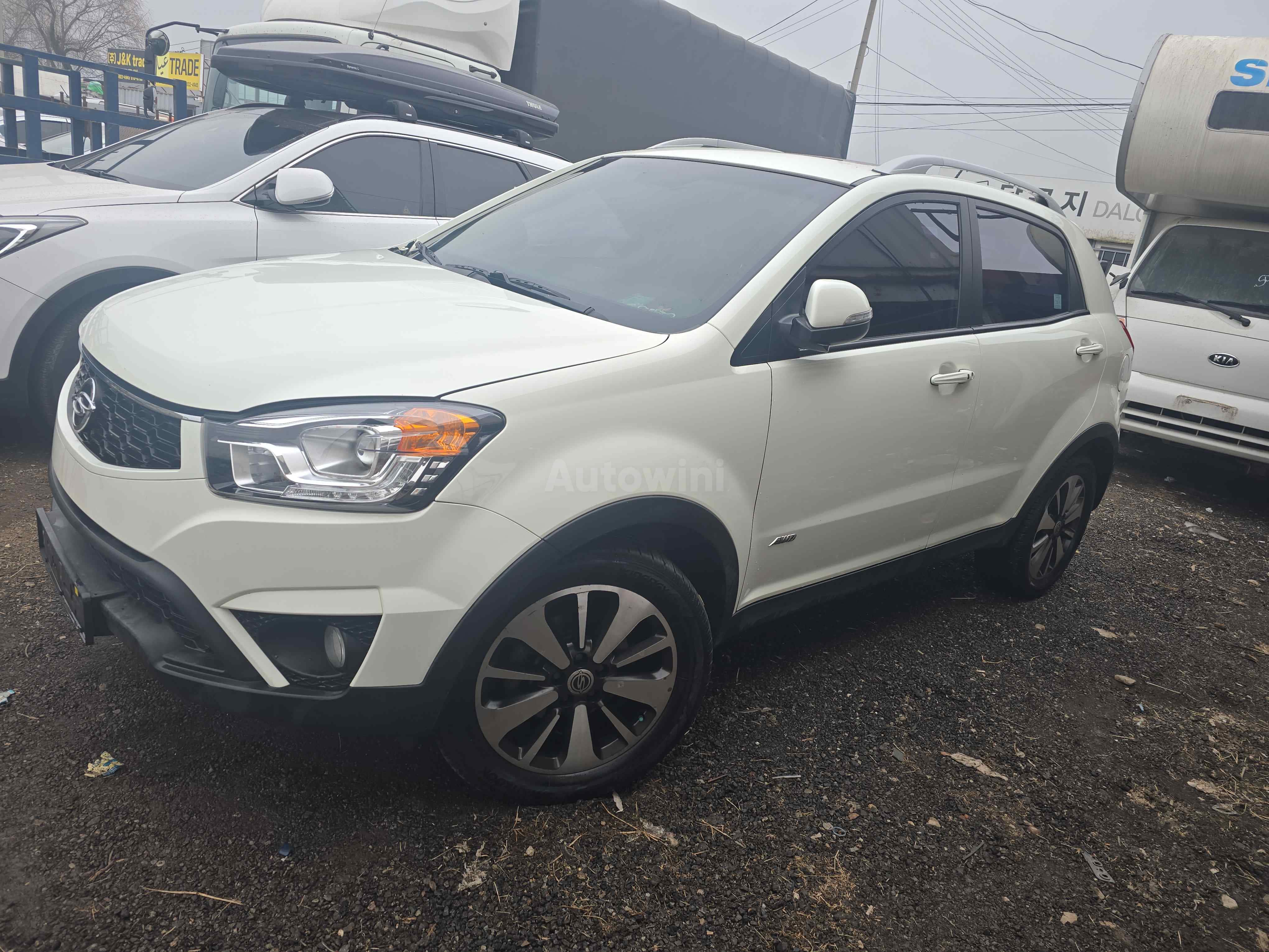 2014 KGM (SSANGYONG) KORANDO VIN: KPBBA3AK1EP161794