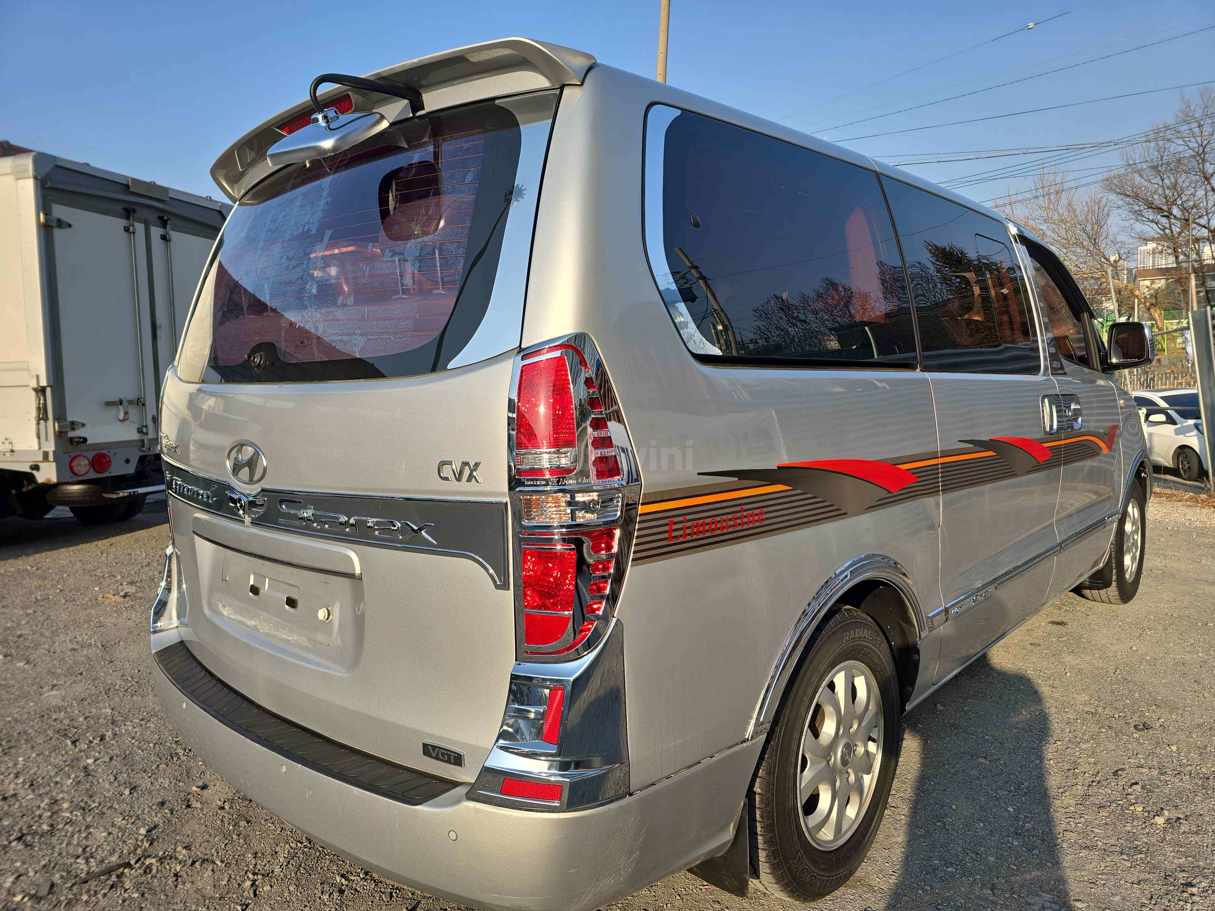 2010 HYUNDAI STAREX VIN: KMJWA37JBAU169565