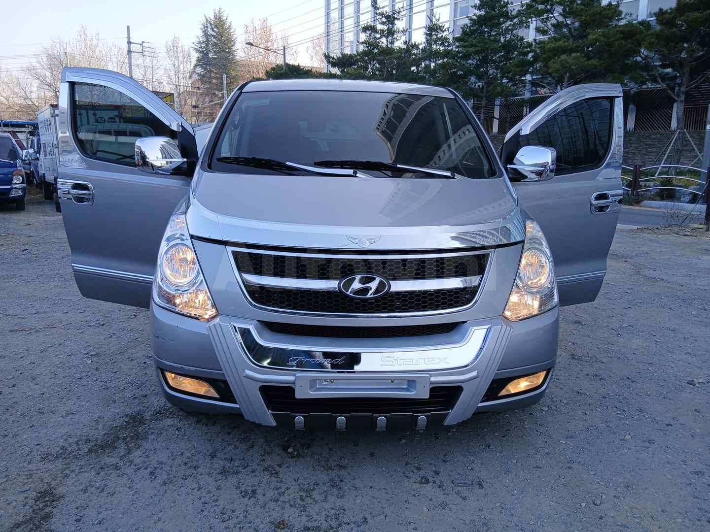 2012 HYUNDAI STAREX VIN: KMJWA37JBCU407249