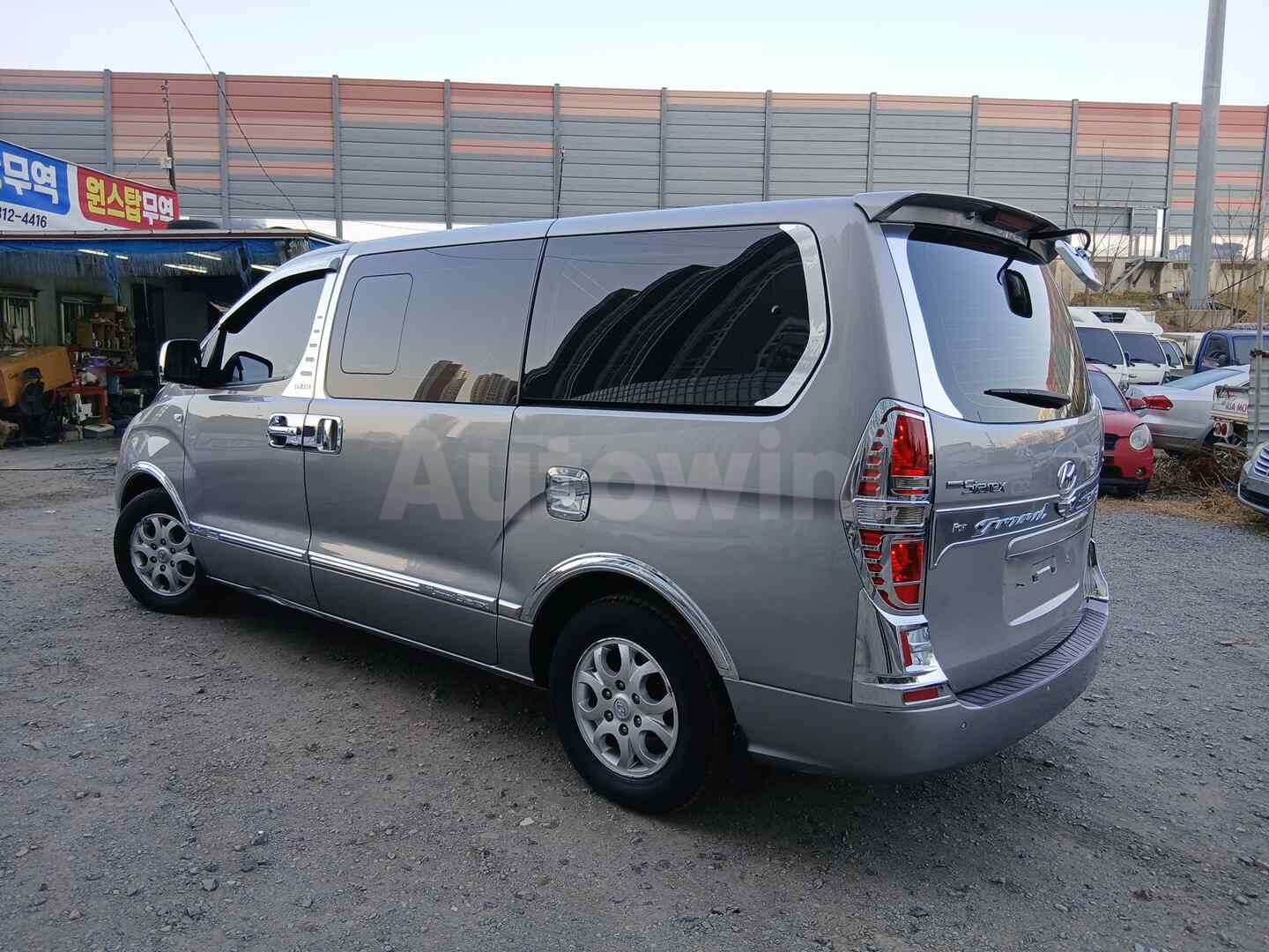 2012 HYUNDAI STAREX VIN: KMJWA37JBCU407249