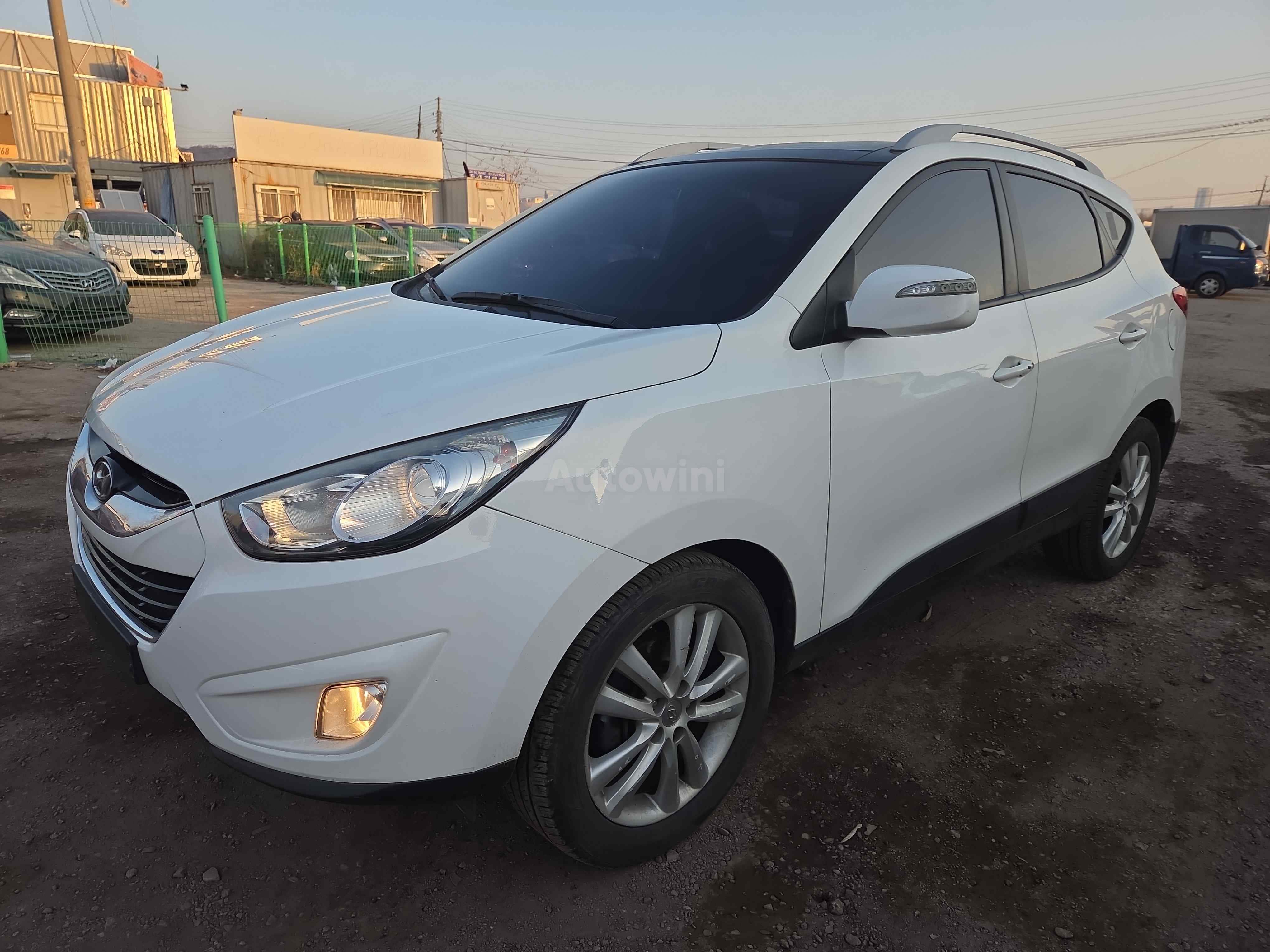 2013 HYUNDAI TUCSON VIN: KMHJU81VBDU733538