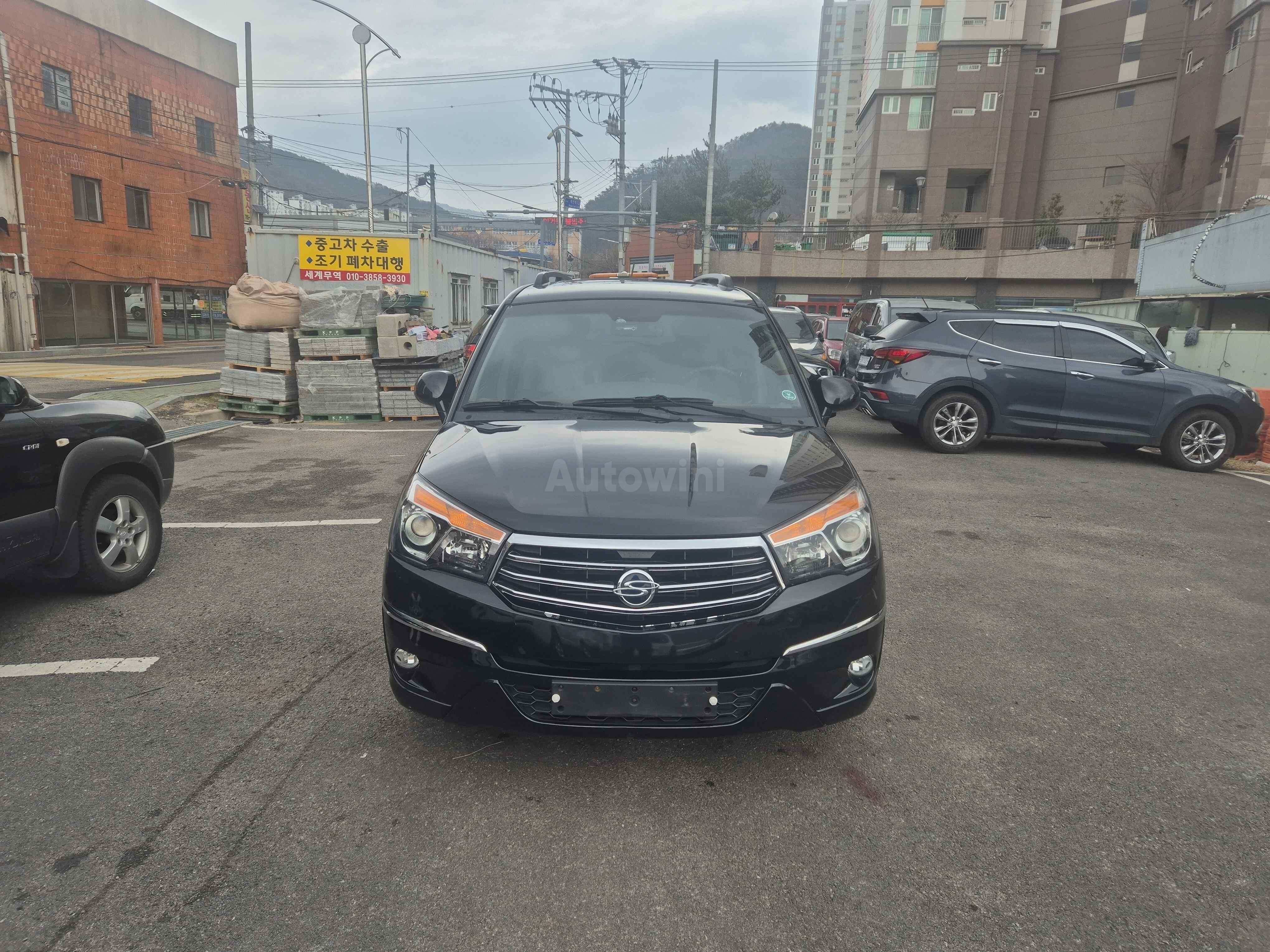 2014 KGM (SSANGYONG) KORANDO VIN: KPDKFDNN1EP082382