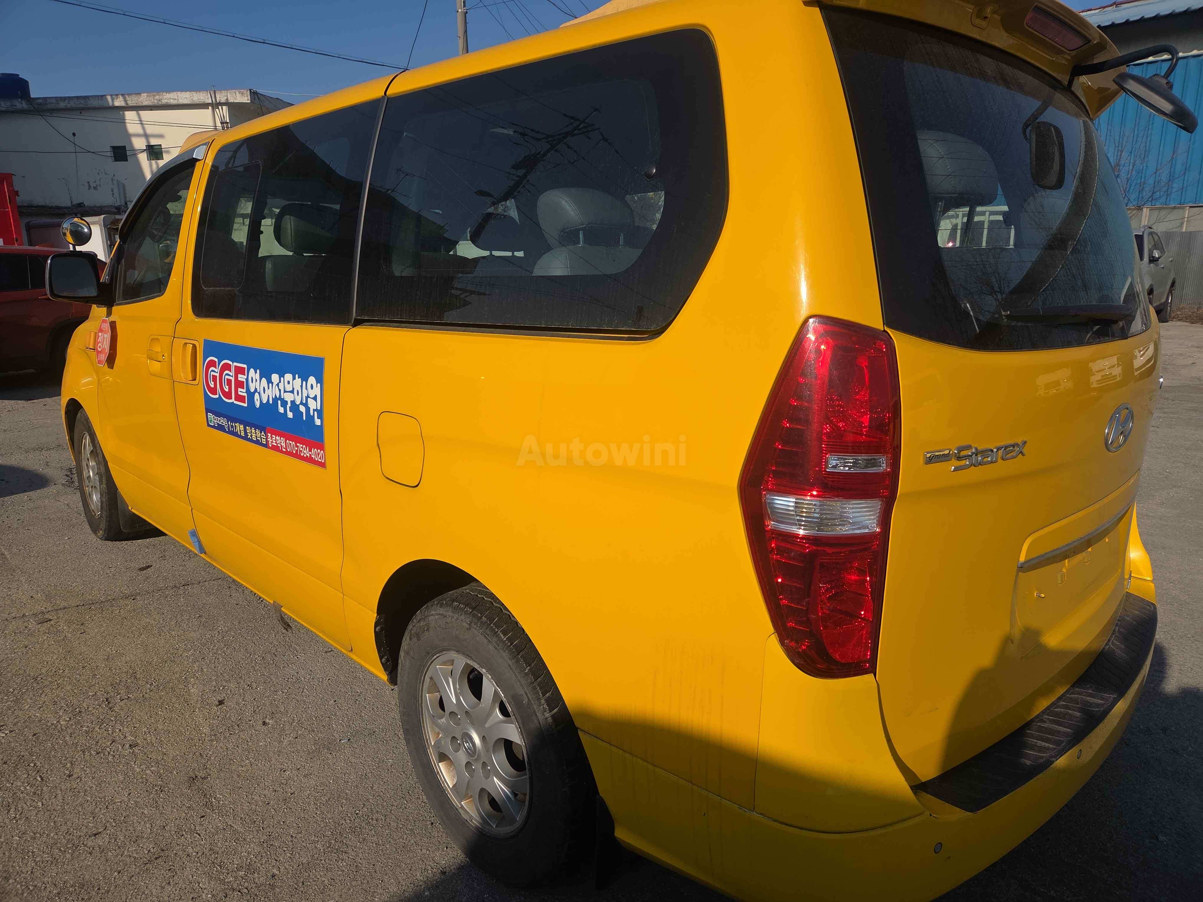 2014 HYUNDAI STAREX VIN: KMJWA37KBEU610991