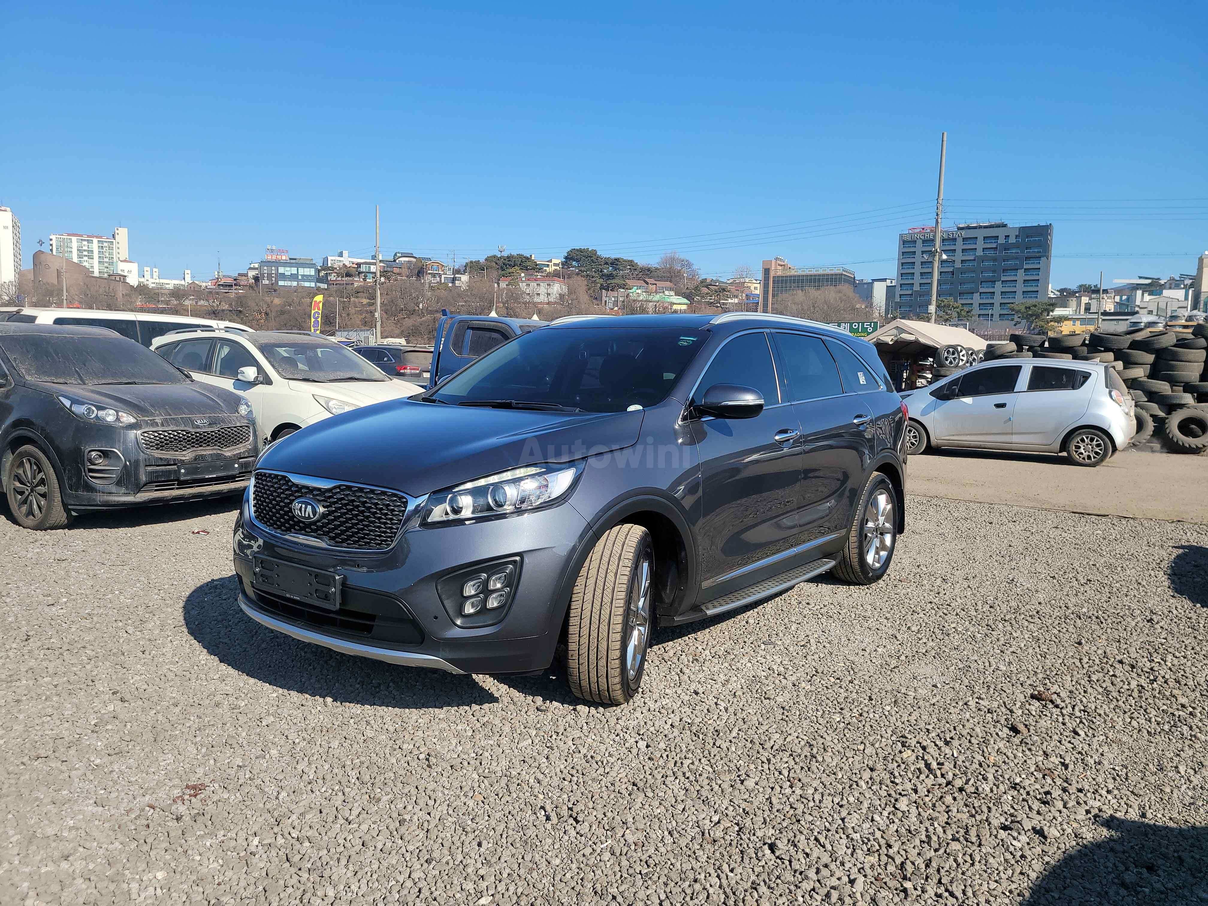 2016 KIA SORENTO VIN: KNAPH81BBGA243380