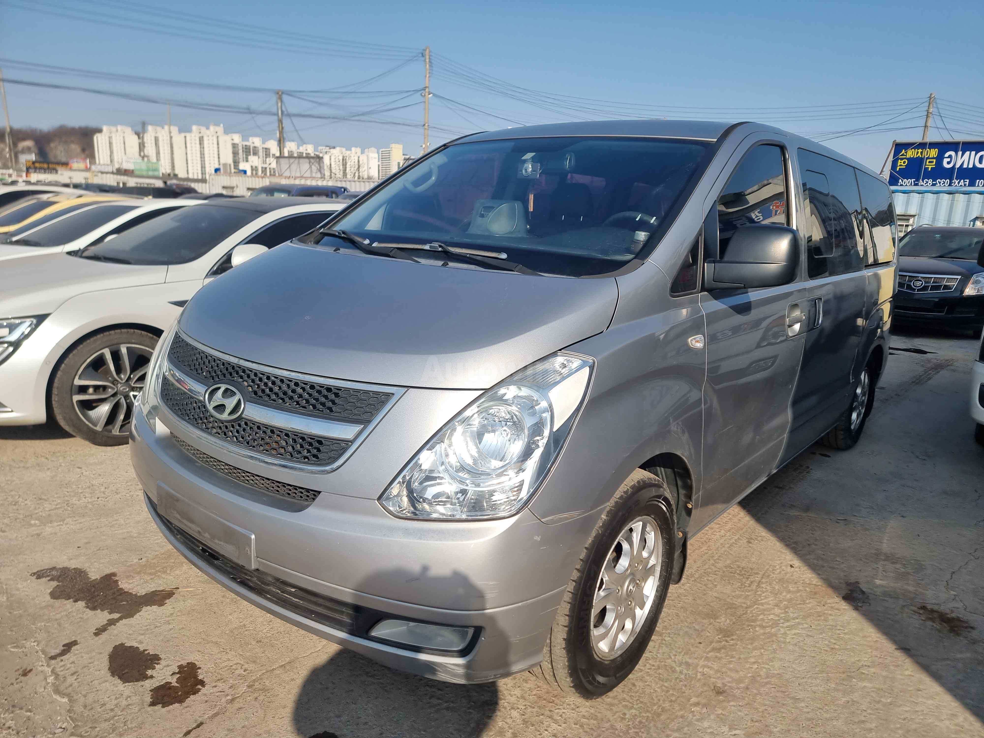 2011 HYUNDAI STAREX VIN: KMJWA37JBBU249610